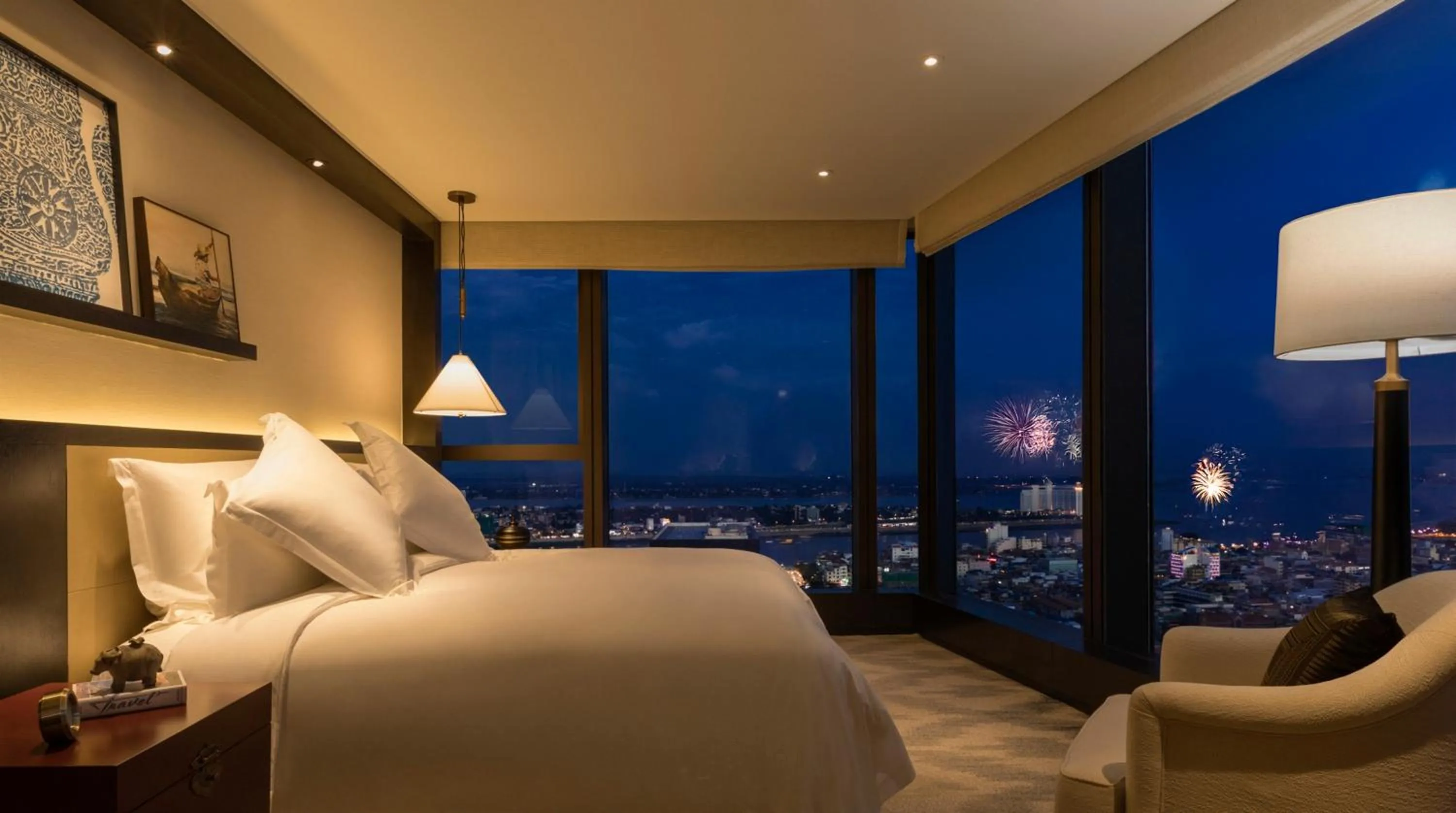 Bedroom, Bed in Rosewood Phnom Penh