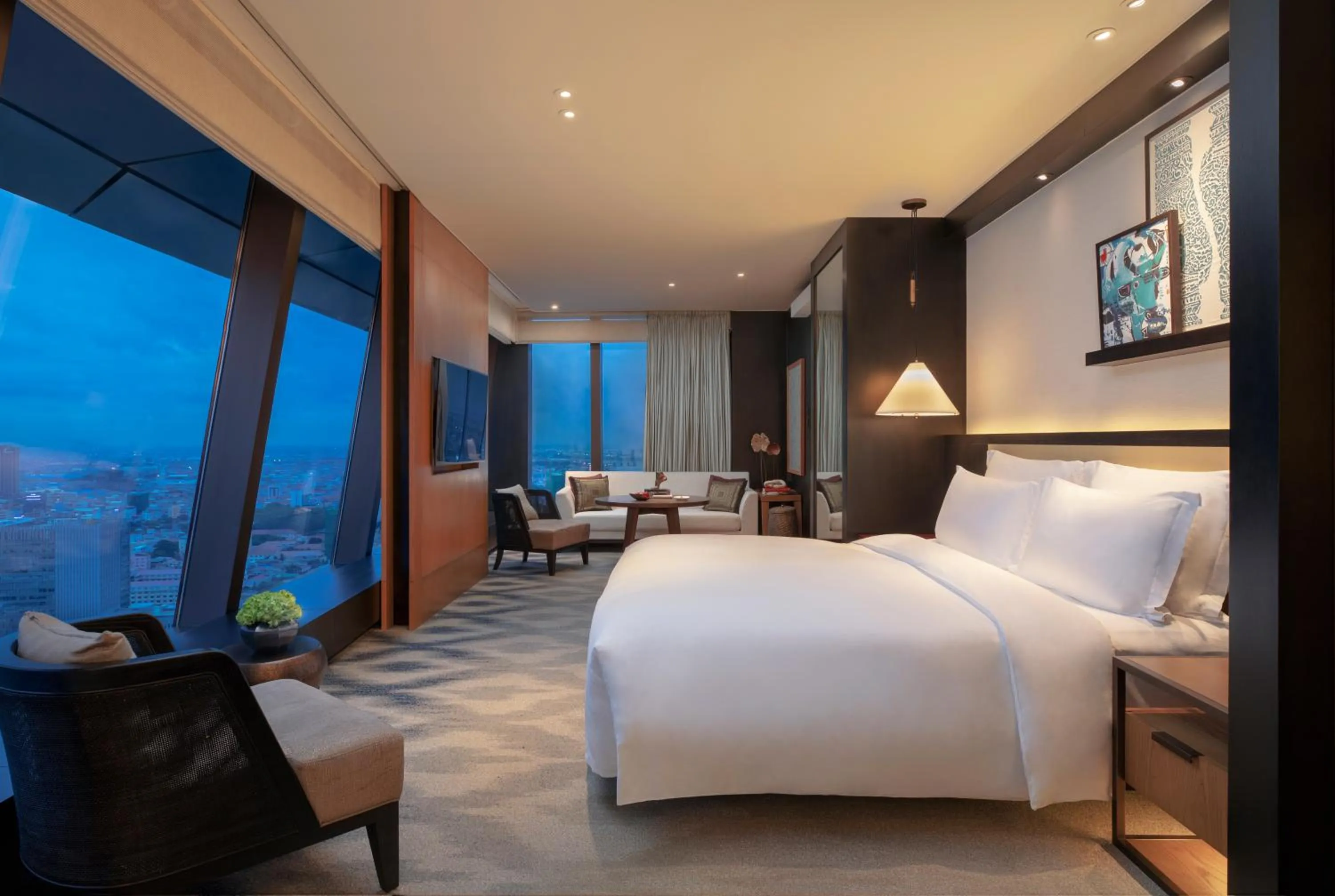 Bedroom, Bed in Rosewood Phnom Penh