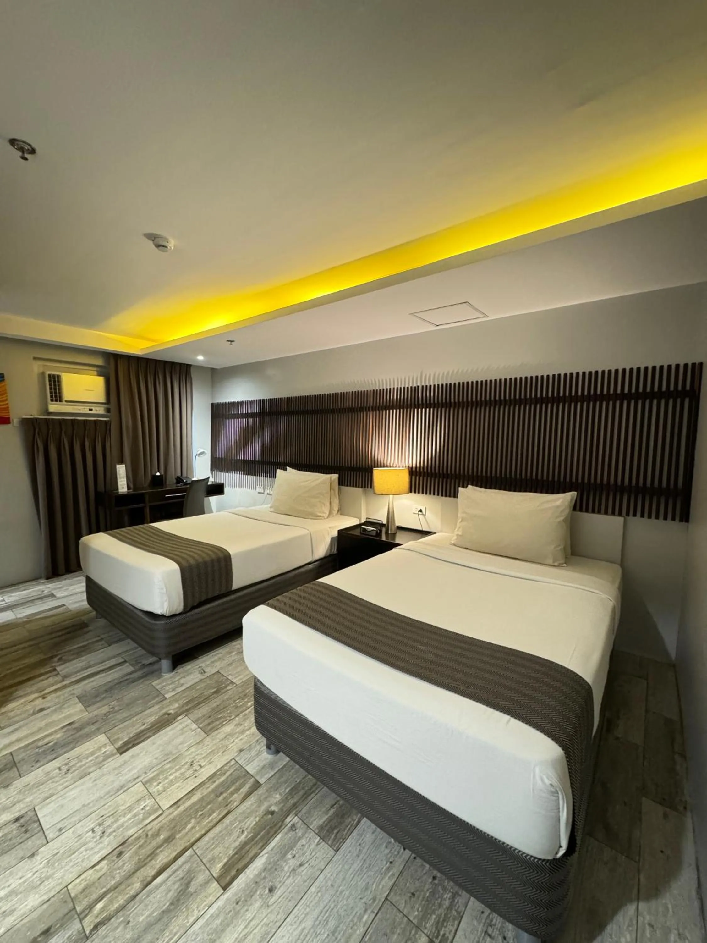 Bed in 1A Express Hotel