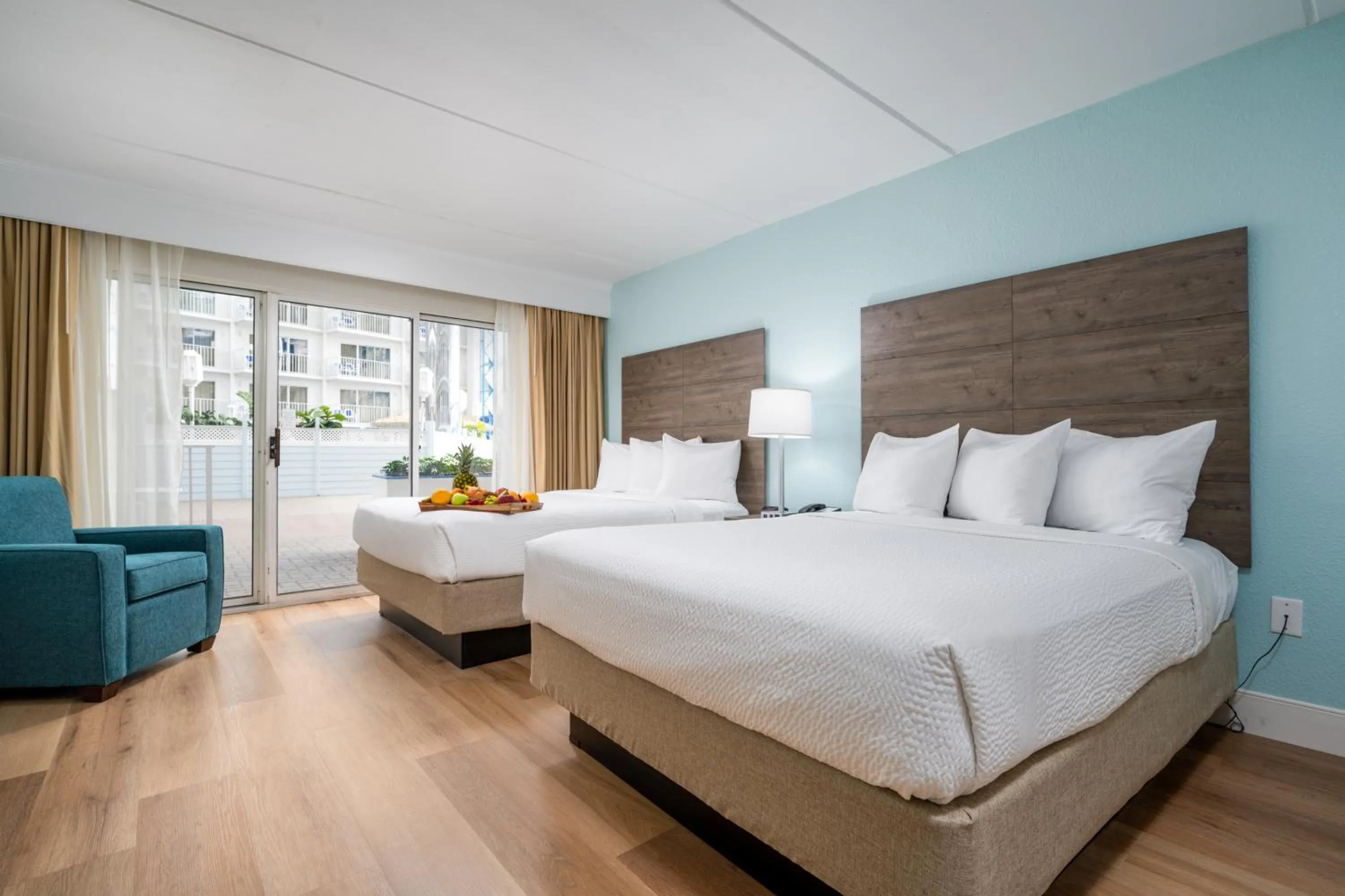 Bed in Princess Royale Oceanfront Resort