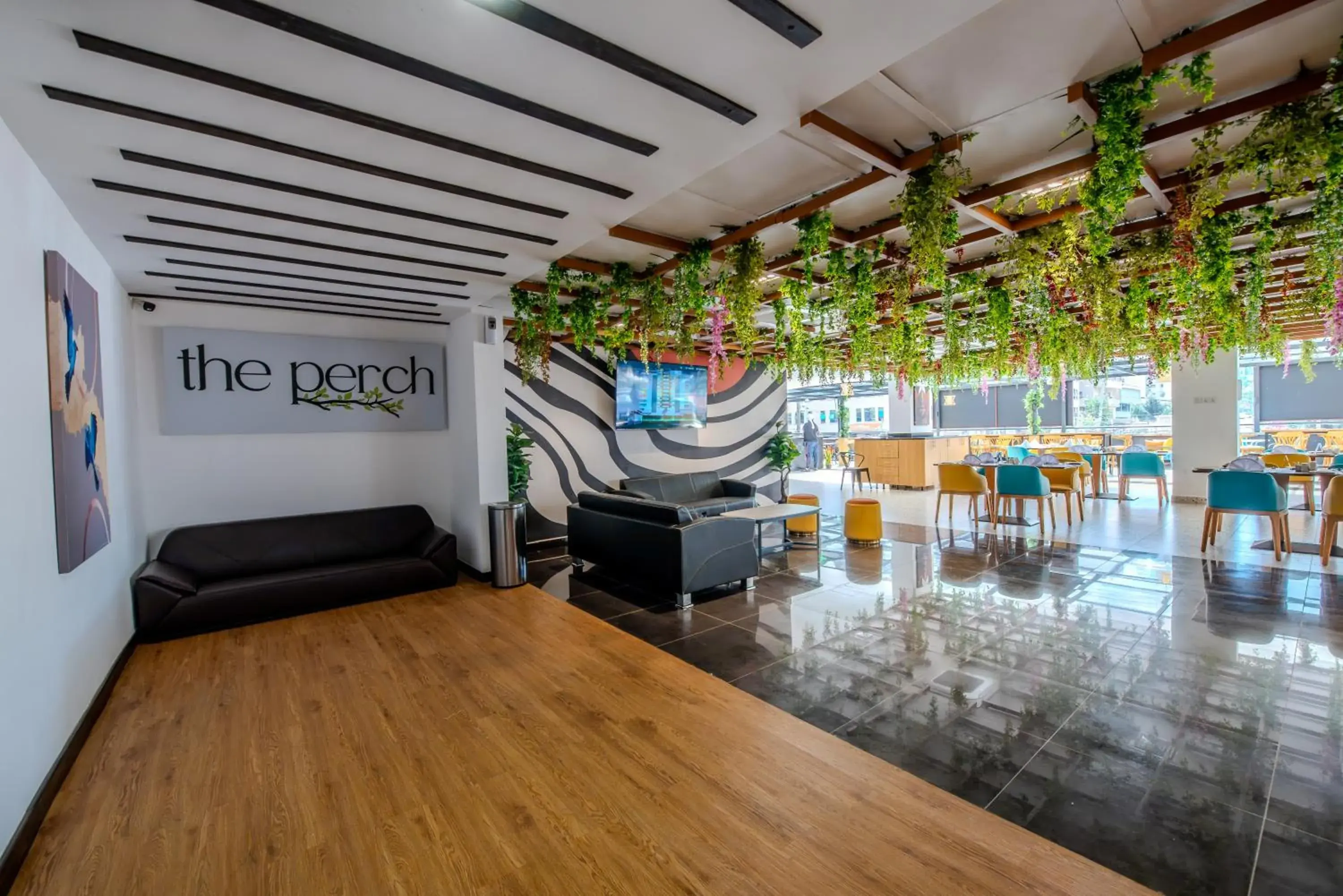 Restaurant/places to eat in Kingfisher Nest Hotel Suites- Westlands, Near Sarit Center Restaurant/places to eat in Kingfisher Nest Hotel Suites- Westlands, Near Sarit Center