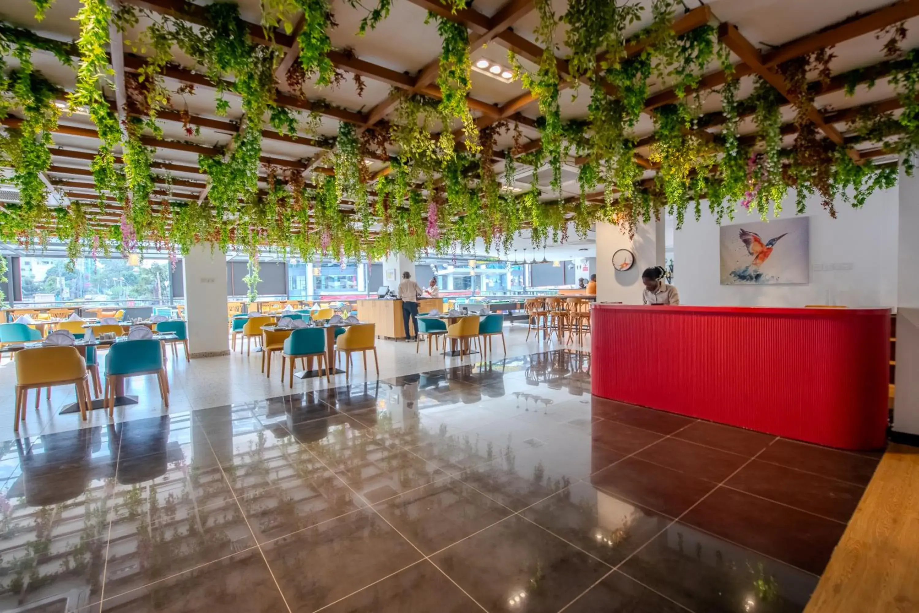 Restaurant/places to eat in Kingfisher Nest Hotel Suites- Westlands, Near Sarit Center Restaurant/places to eat in Kingfisher Nest Hotel Suites- Westlands, Near Sarit Center