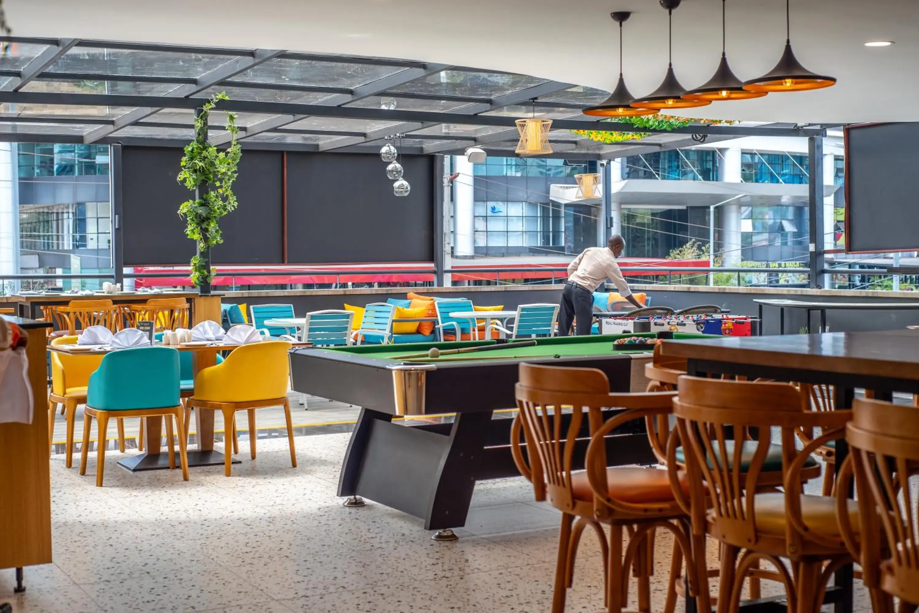 Restaurant/places to eat in Kingfisher Nest Hotel Suites- Westlands, Near Sarit Center Restaurant/places to eat in Kingfisher Nest Hotel Suites- Westlands, Near Sarit Center