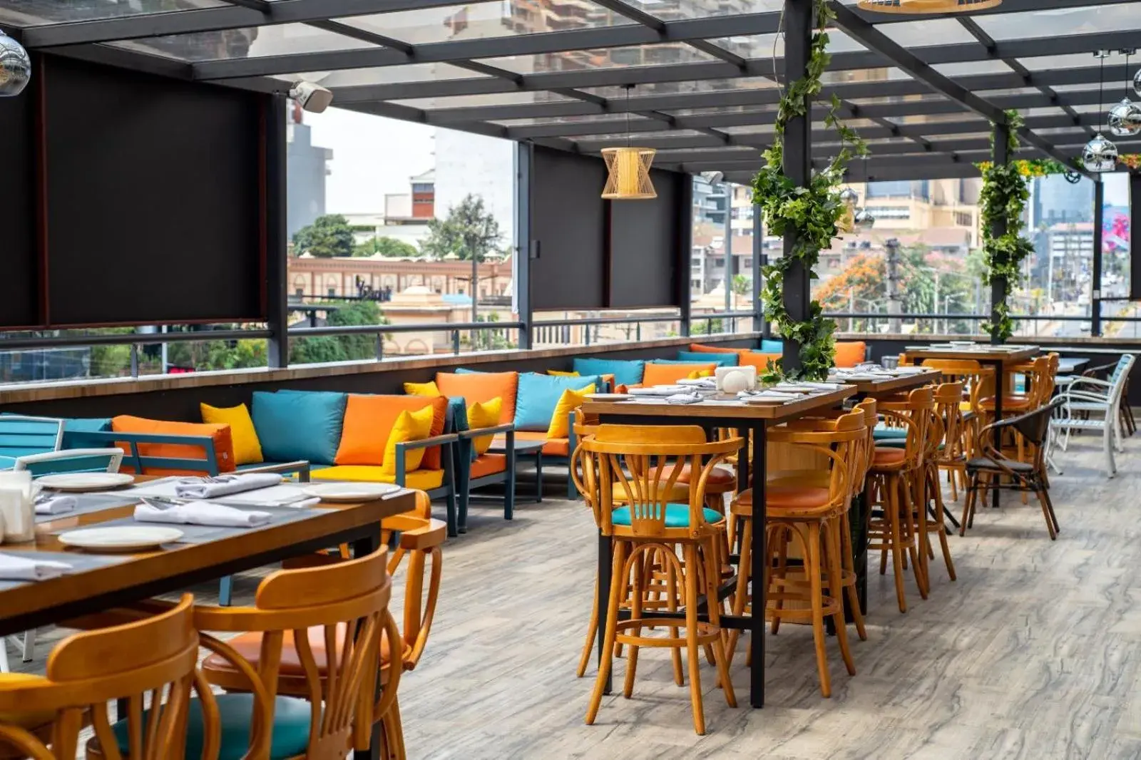 Restaurant/places to eat in Kingfisher Nest Hotel Suites- Westlands, Near Sarit Center Restaurant/places to eat in Kingfisher Nest Hotel Suites- Westlands, Near Sarit Center