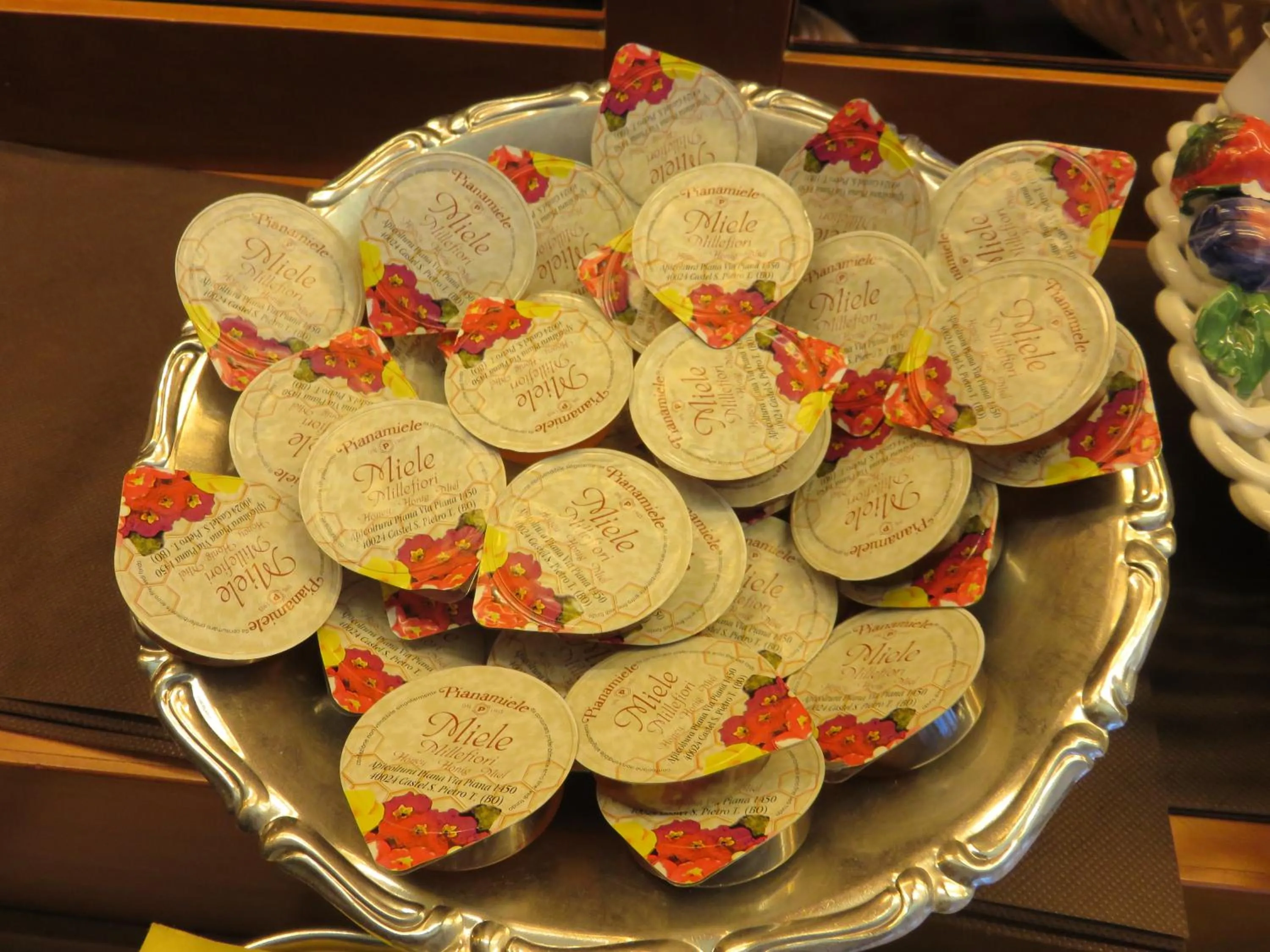 Buffet breakfast in Hotel Garden