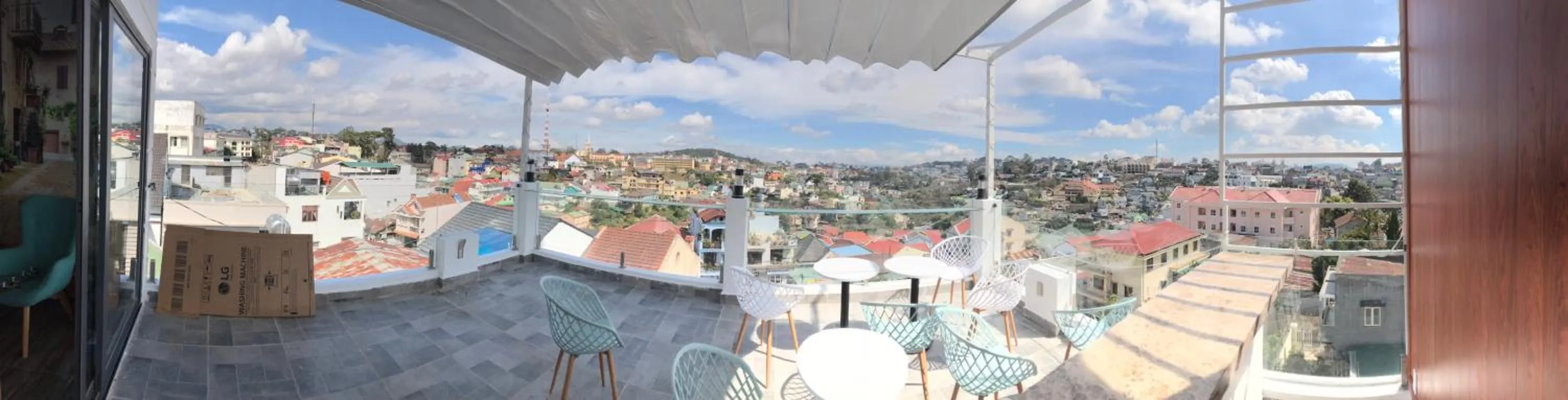 Property building in Dalat Memory Inn