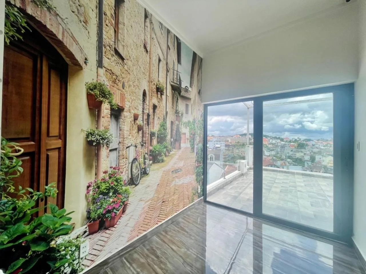 Property building in Dalat Memory Inn