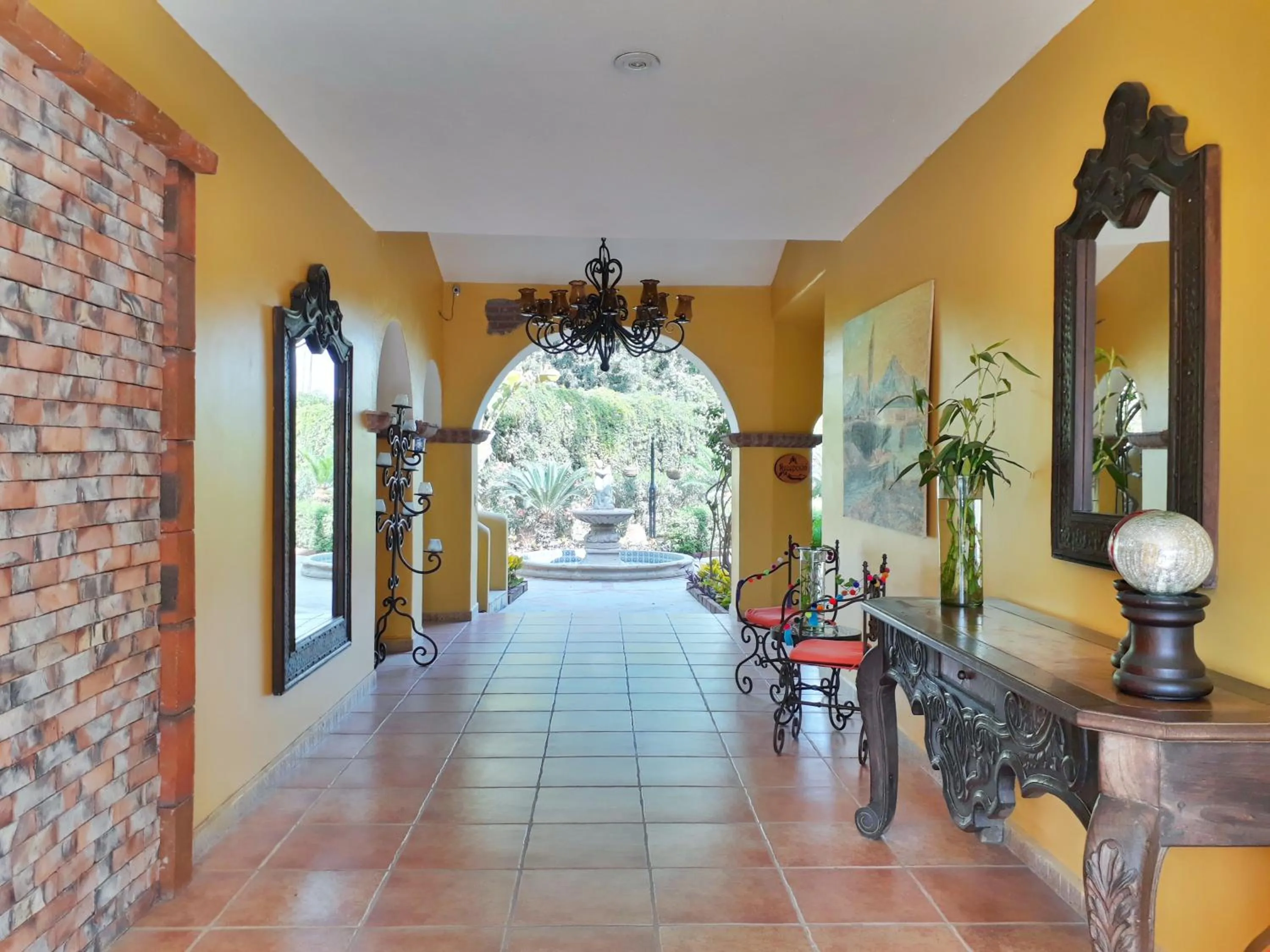 Lobby or reception in El Encanto Inn & Suites