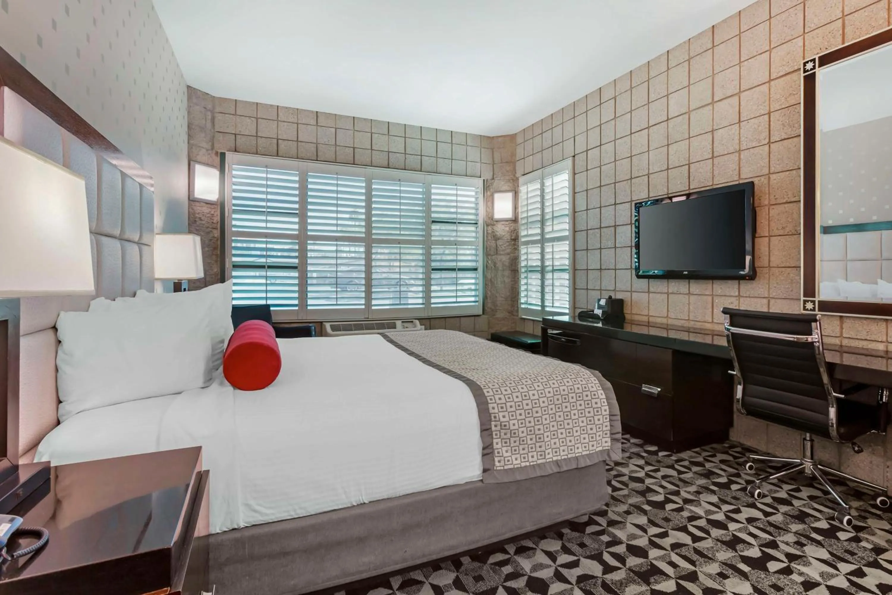 Bedroom, Bed in Best Western Plus Sundial