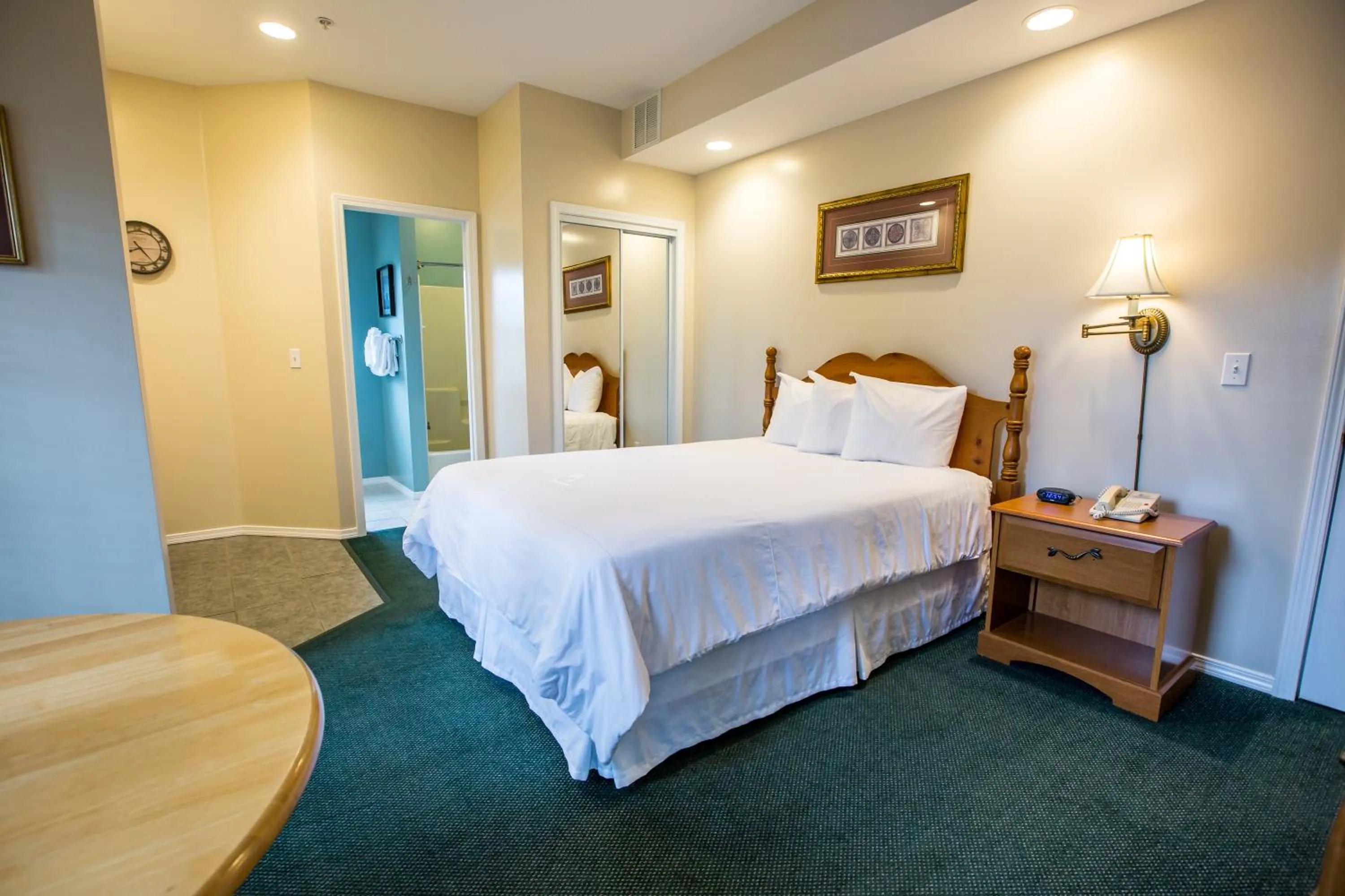 Bed in Palace View Resort by Spinnaker