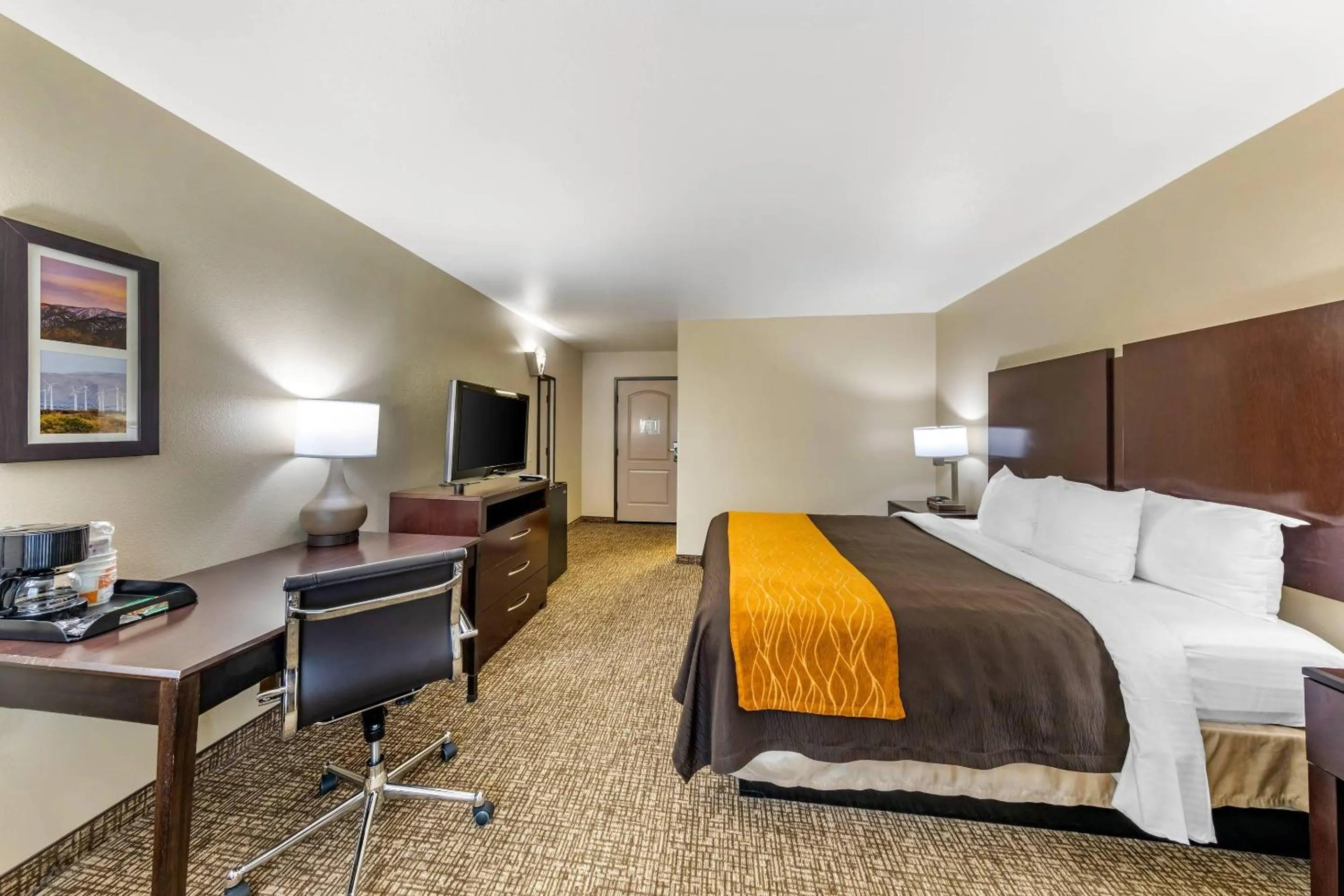 Bedroom, Bed in Comfort Inn & Suites Colton