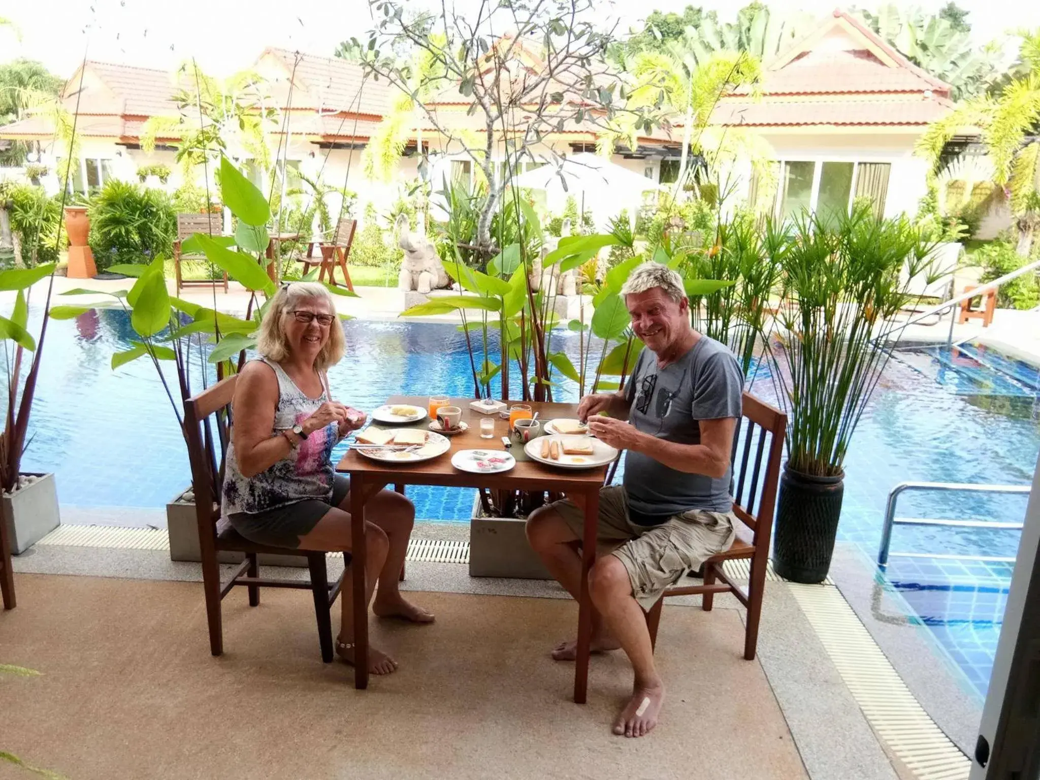 Swimming pool in Baan Sooksiri Bangsaray Swimming pool in Baan Sooksiri Bangsaray