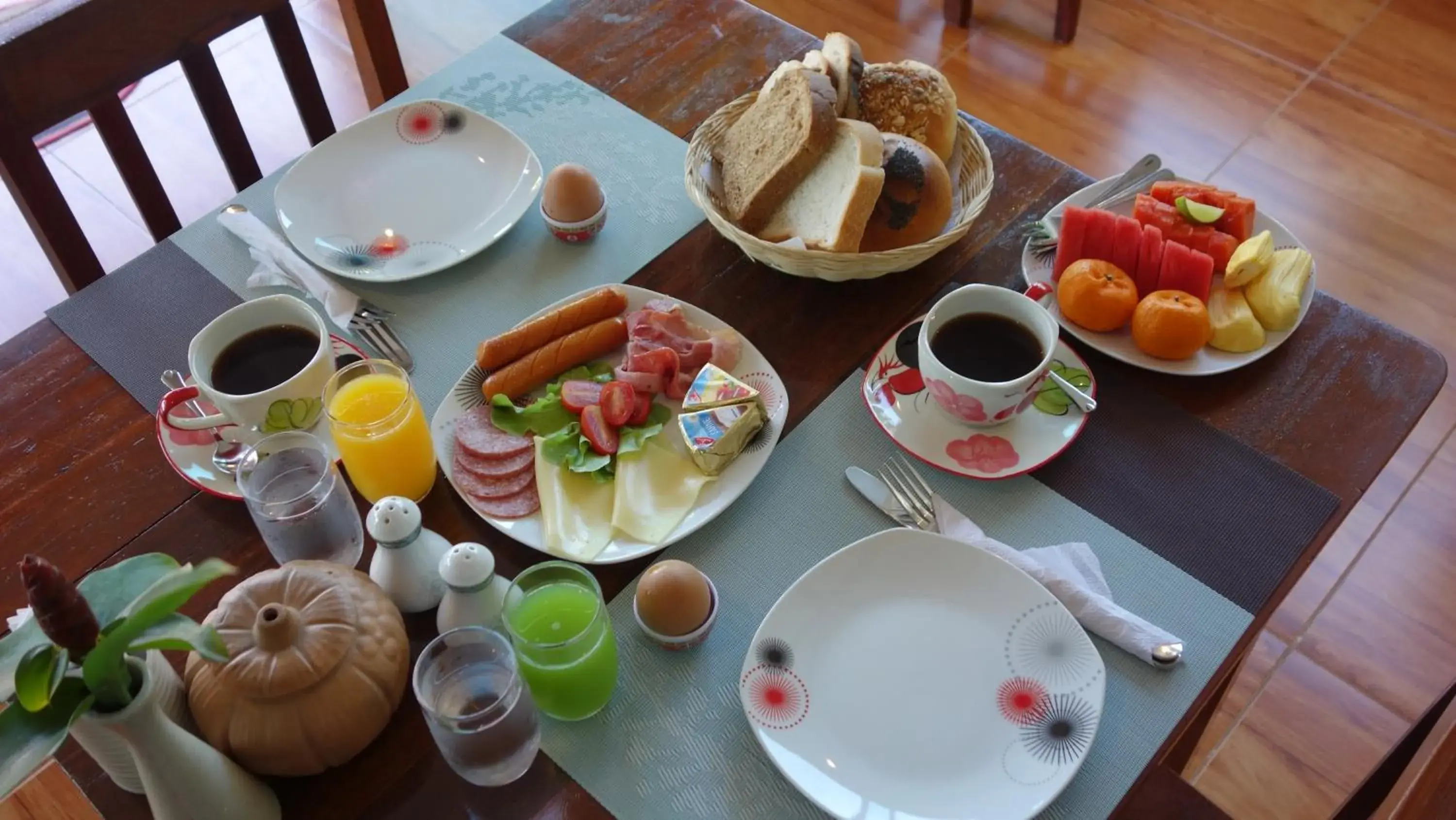 Living room in Baan Sooksiri Bangsaray Living room in Baan Sooksiri Bangsaray