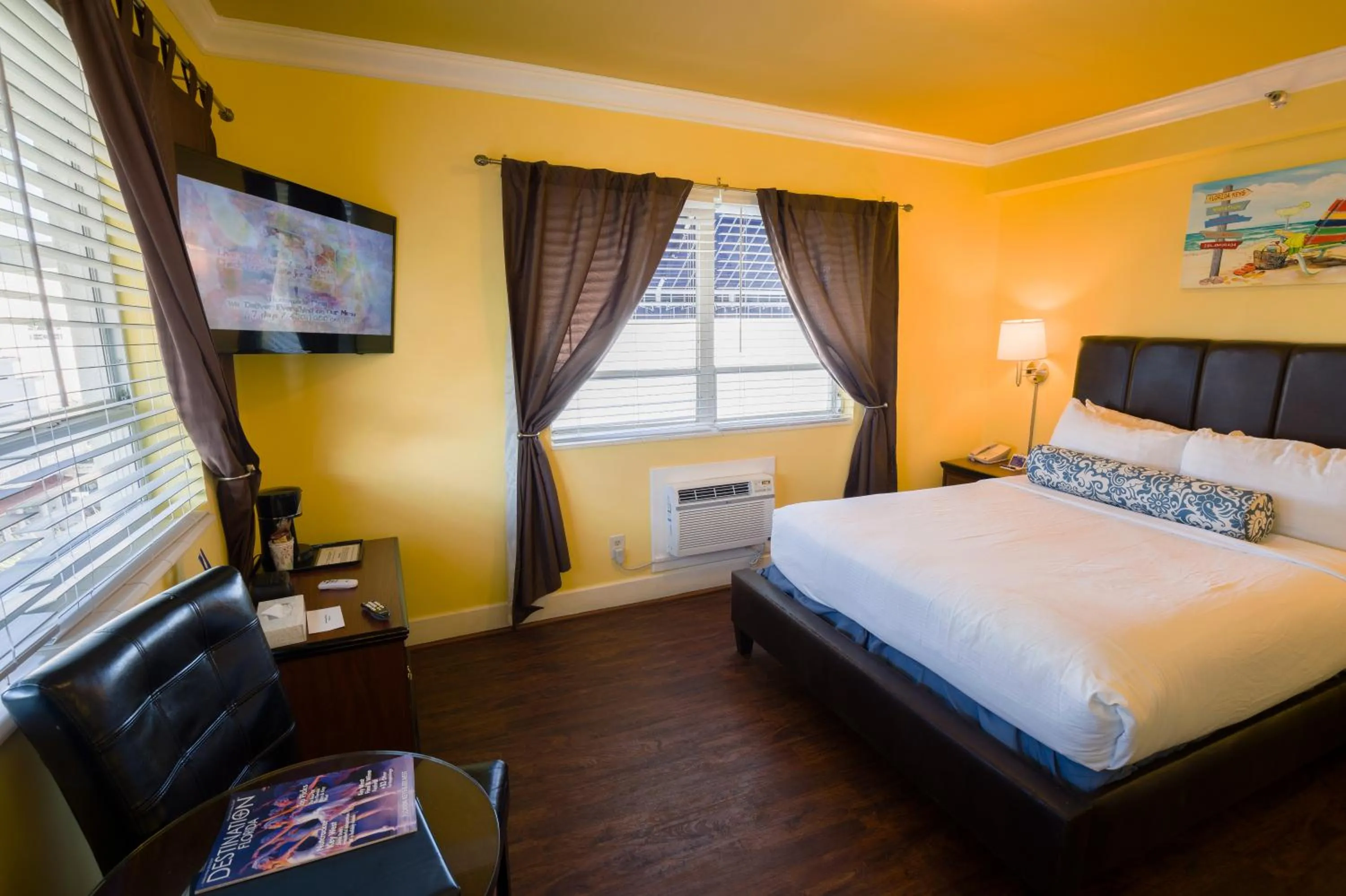 Photo of the whole room, Bed in Pegasus International Hotel