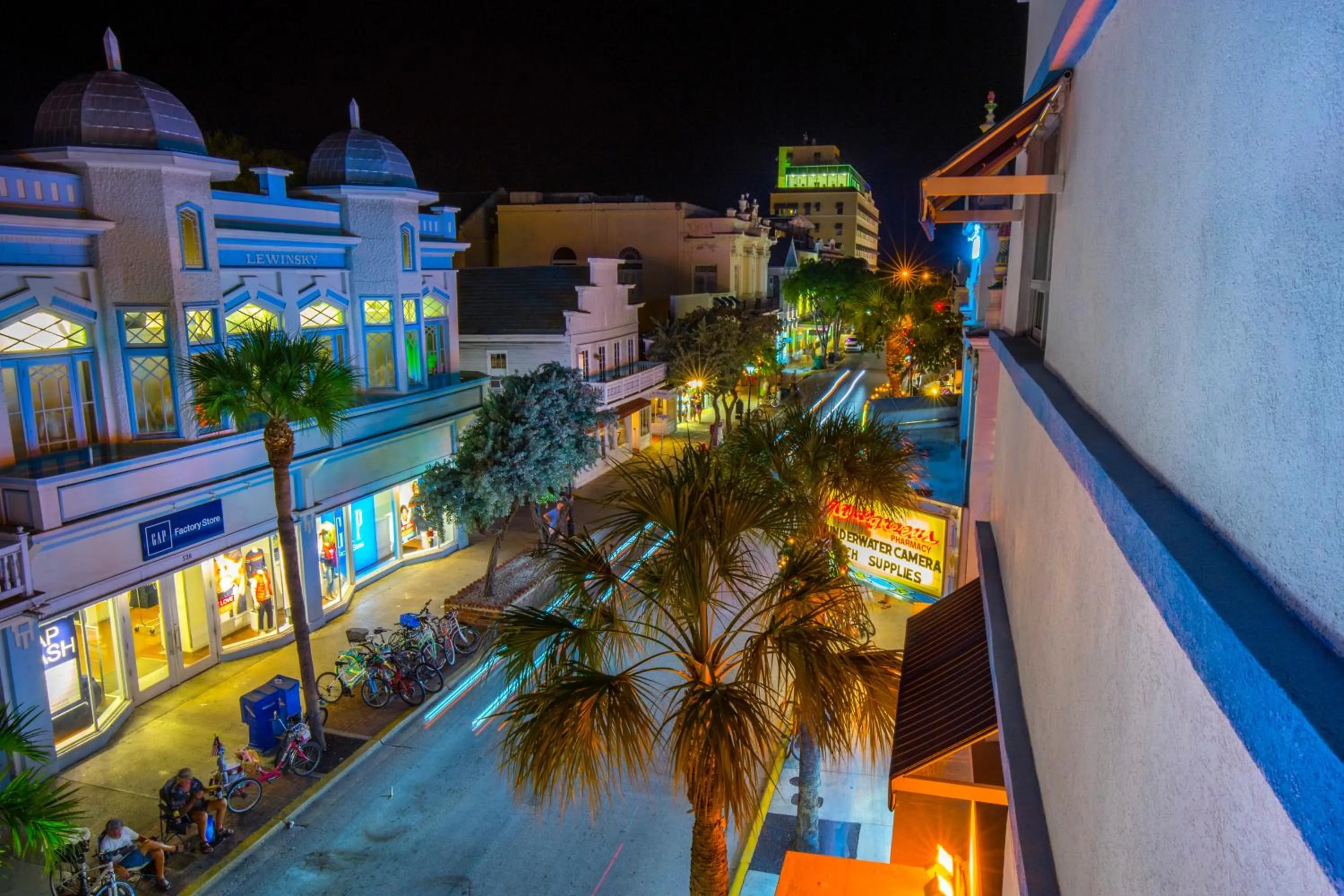 Neighbourhood in Pegasus International Hotel