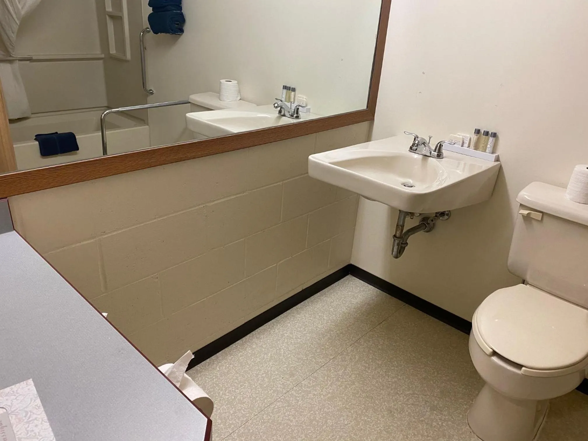 Bathroom in Northern Star Hotel & Convention Center