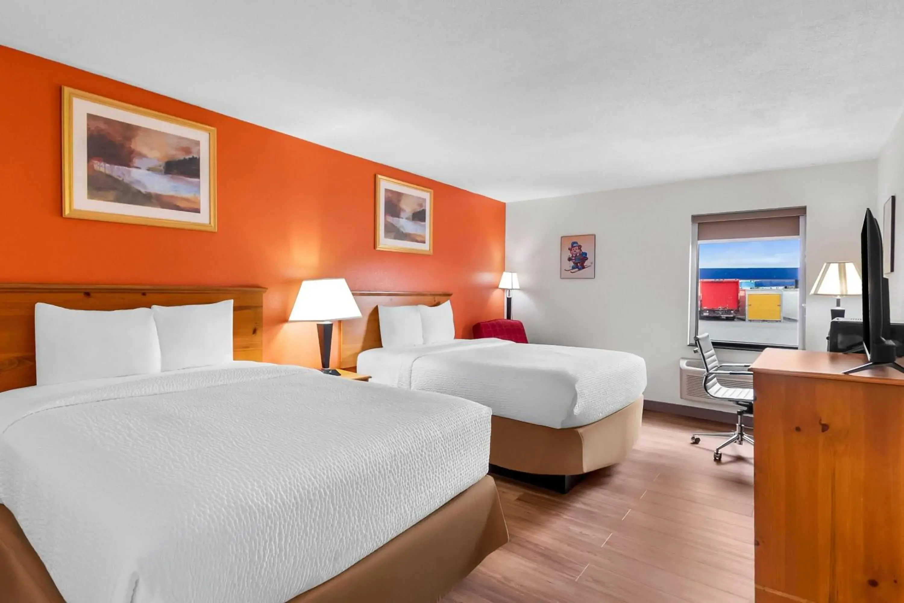 Bed in Travelodge by Wyndham Winchester Bed in Travelodge by Wyndham Winchester