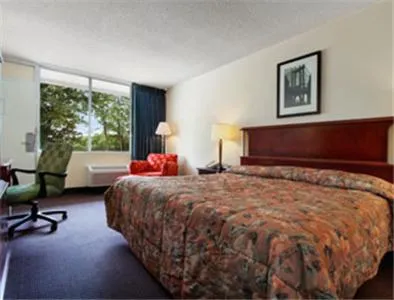 Day in Super 8 by Wyndham Dover