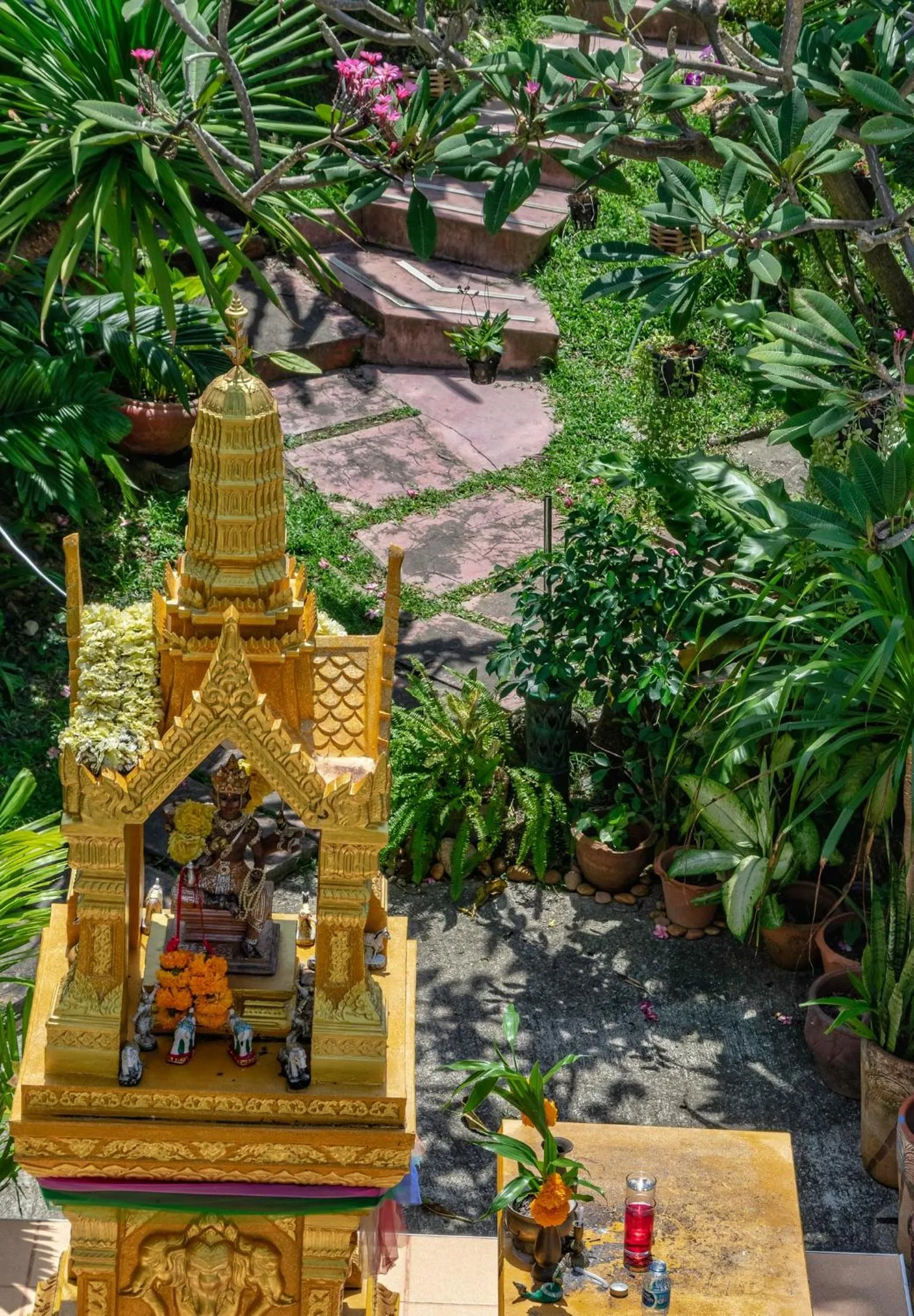 Garden in Kata Leaf Resort Phuket -