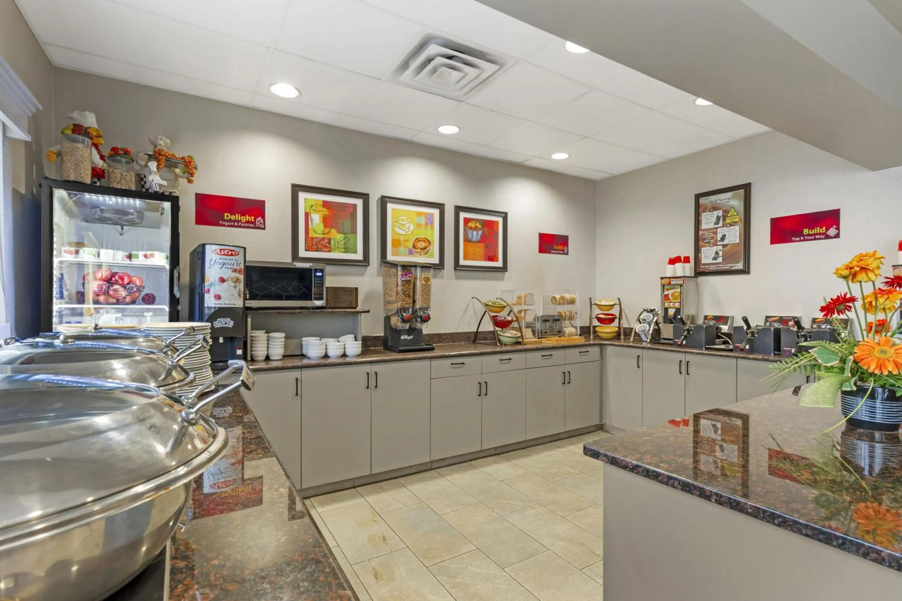 Breakfast in Best Western Plus Pembina Inn & Suites