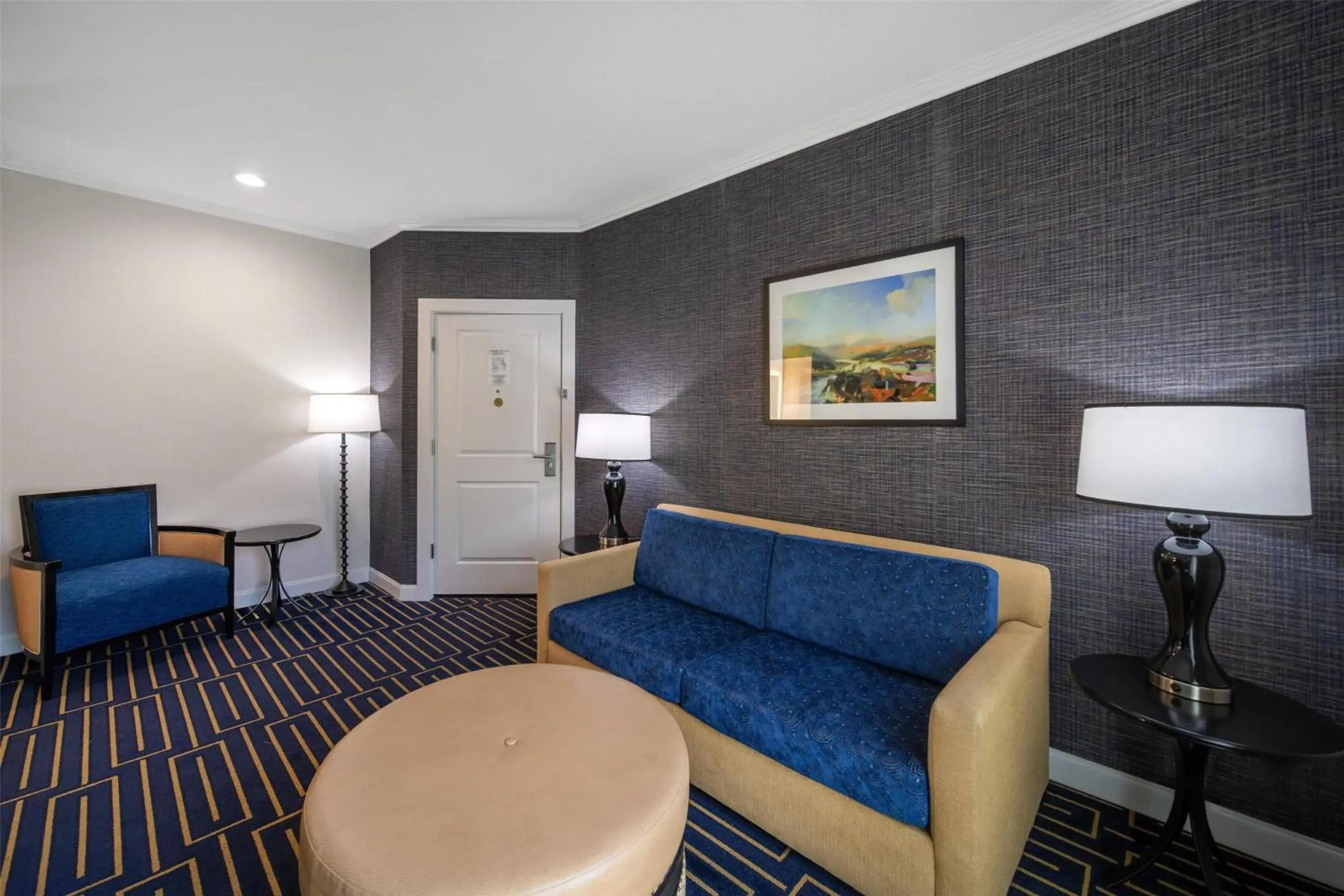 Bedroom in Best Western Plus Palm Court Hotel Bedroom in Best Western Plus Palm Court Hotel