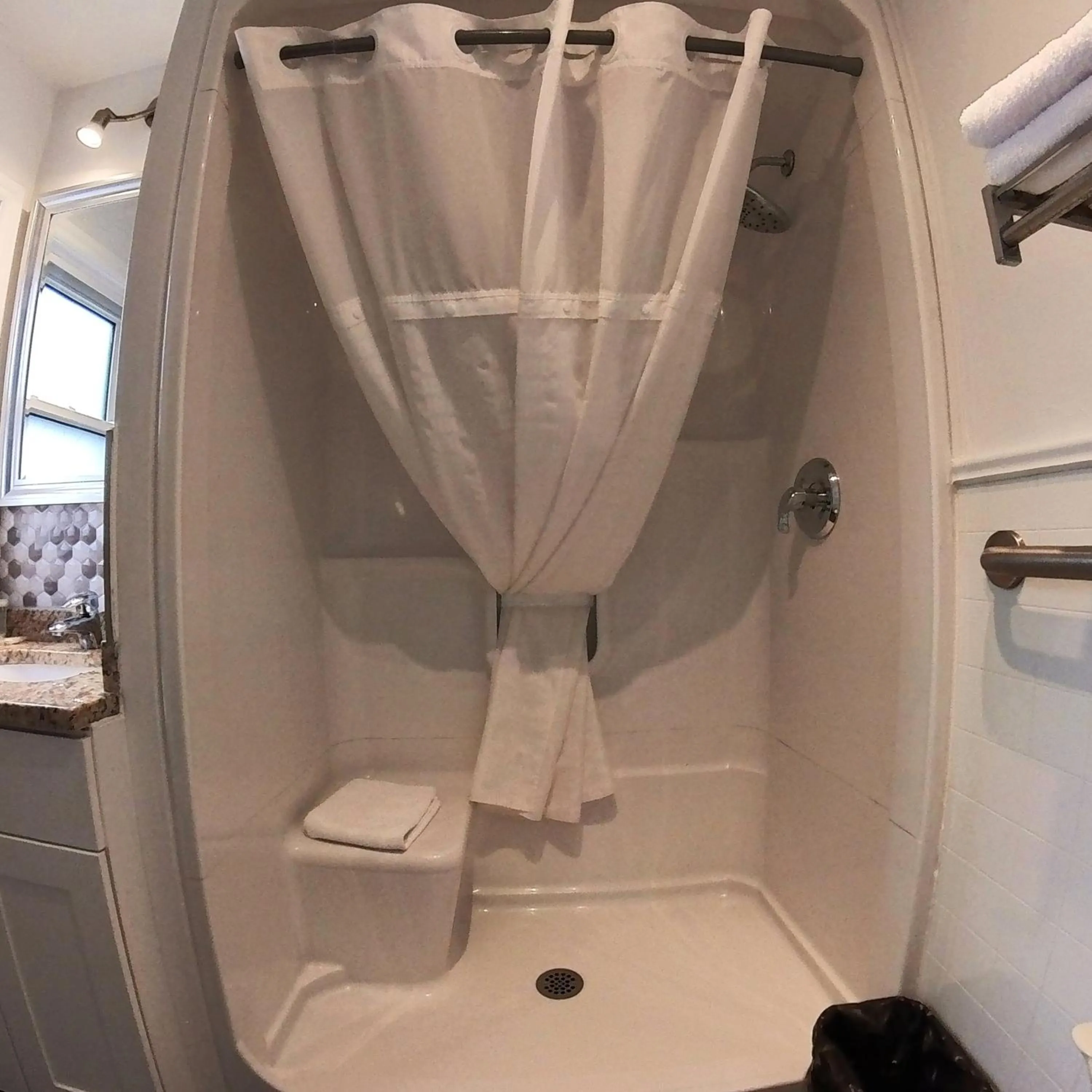 Bathroom in Moonlight Inn and Suites Sudbury