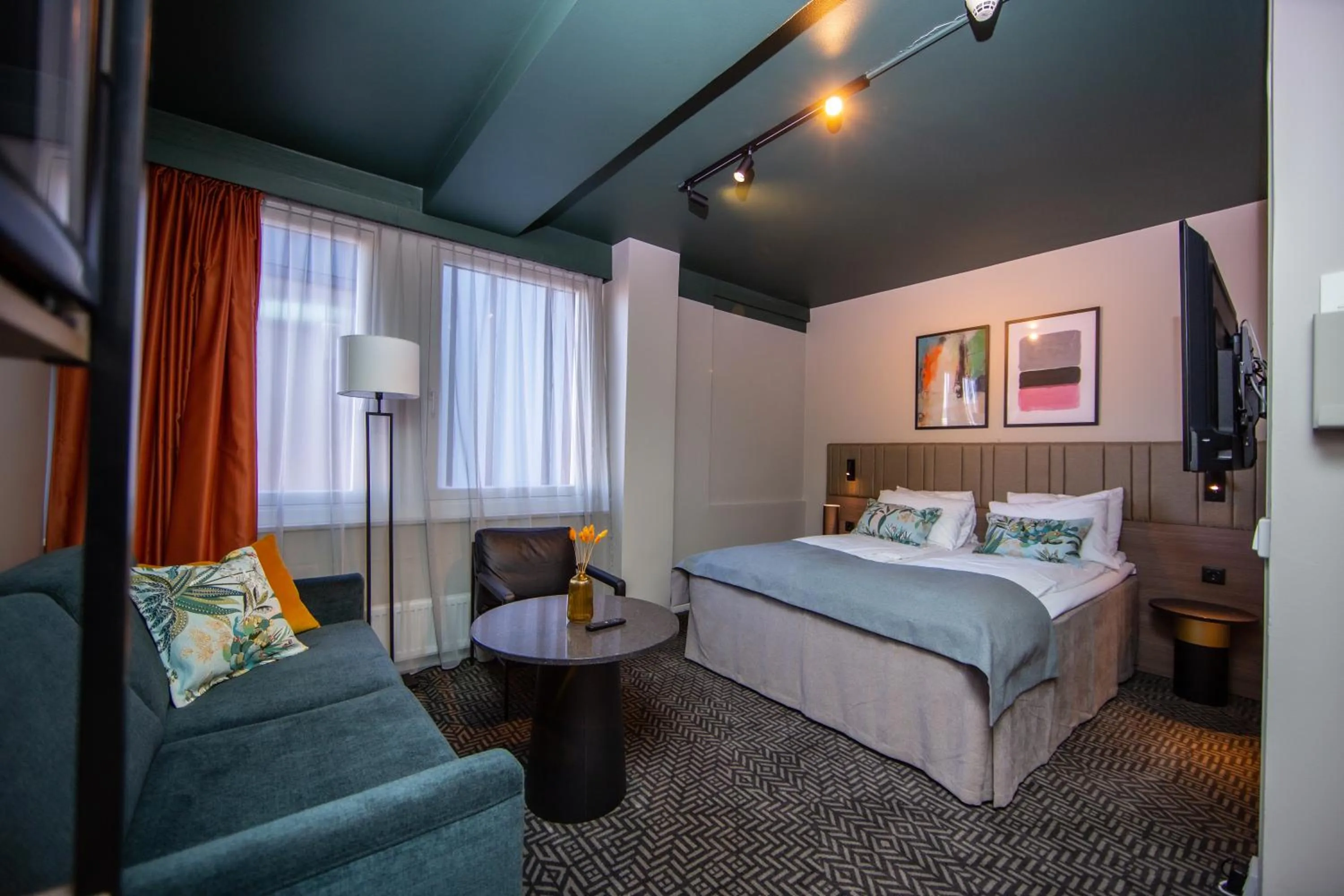 Seating area, Bed in Quality Hotel Prinsen