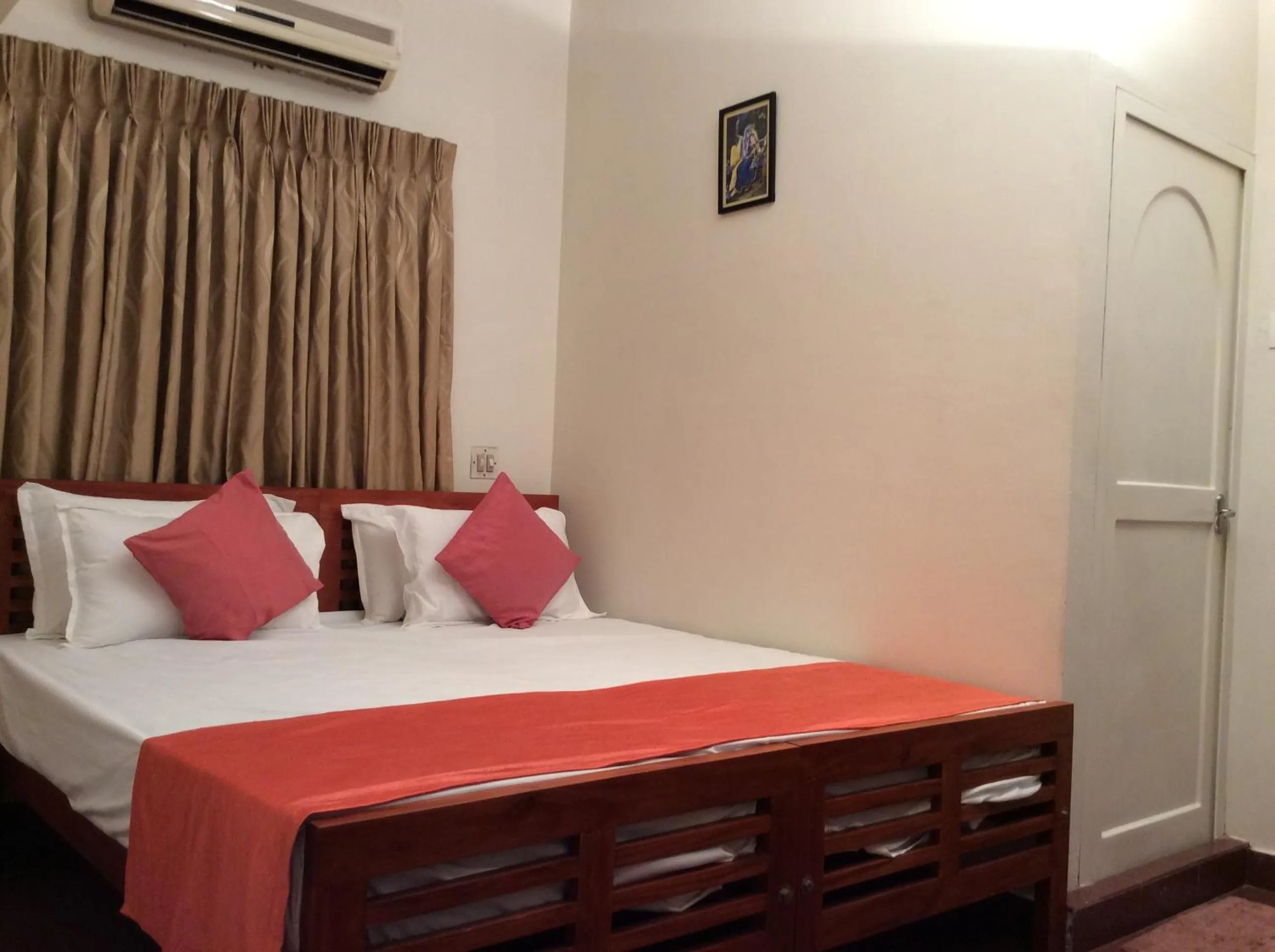 Bed in Veda Vihar Homestay & Yoga Centre