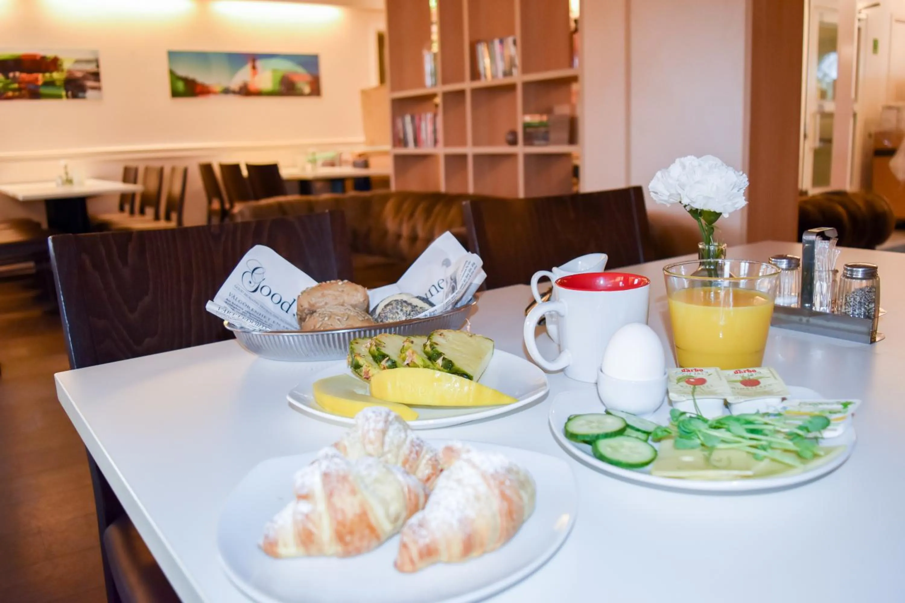 Food in Good Morning Mölndal