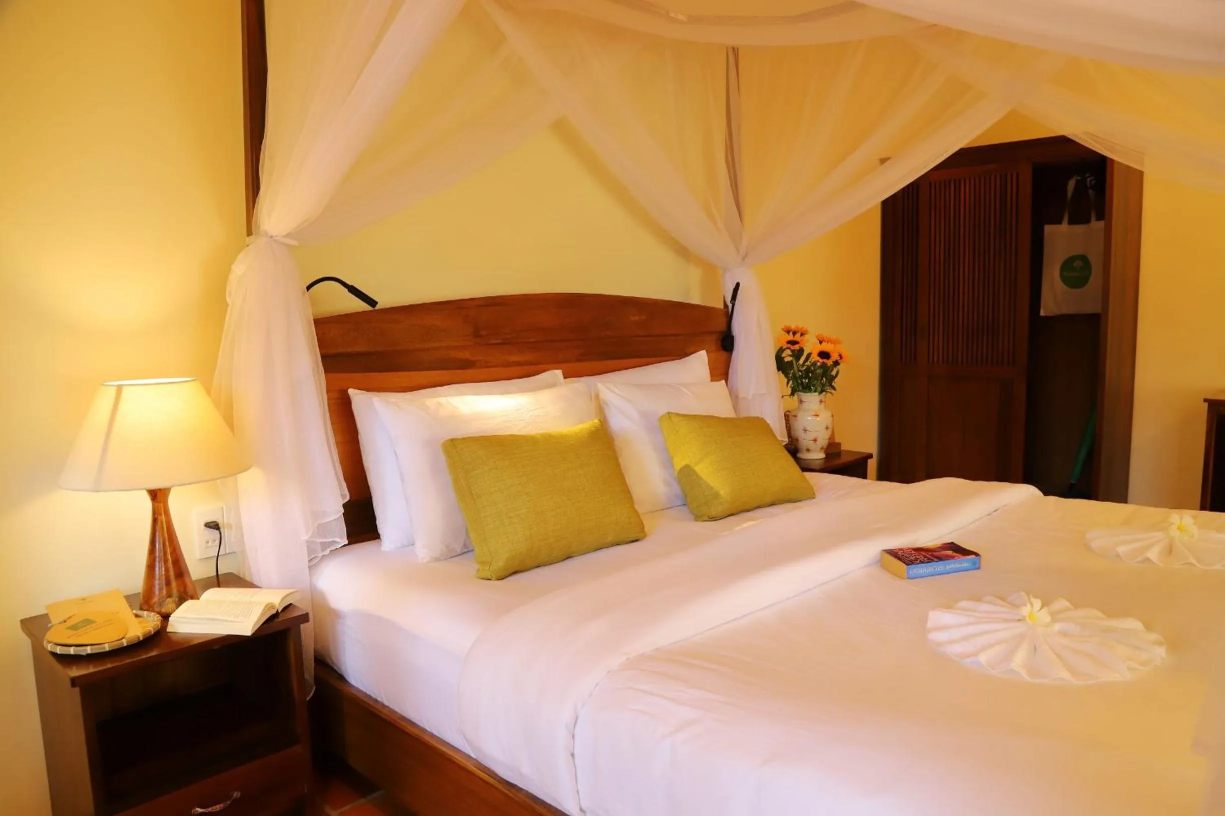 Bed in Thanh Kieu Beach Resort