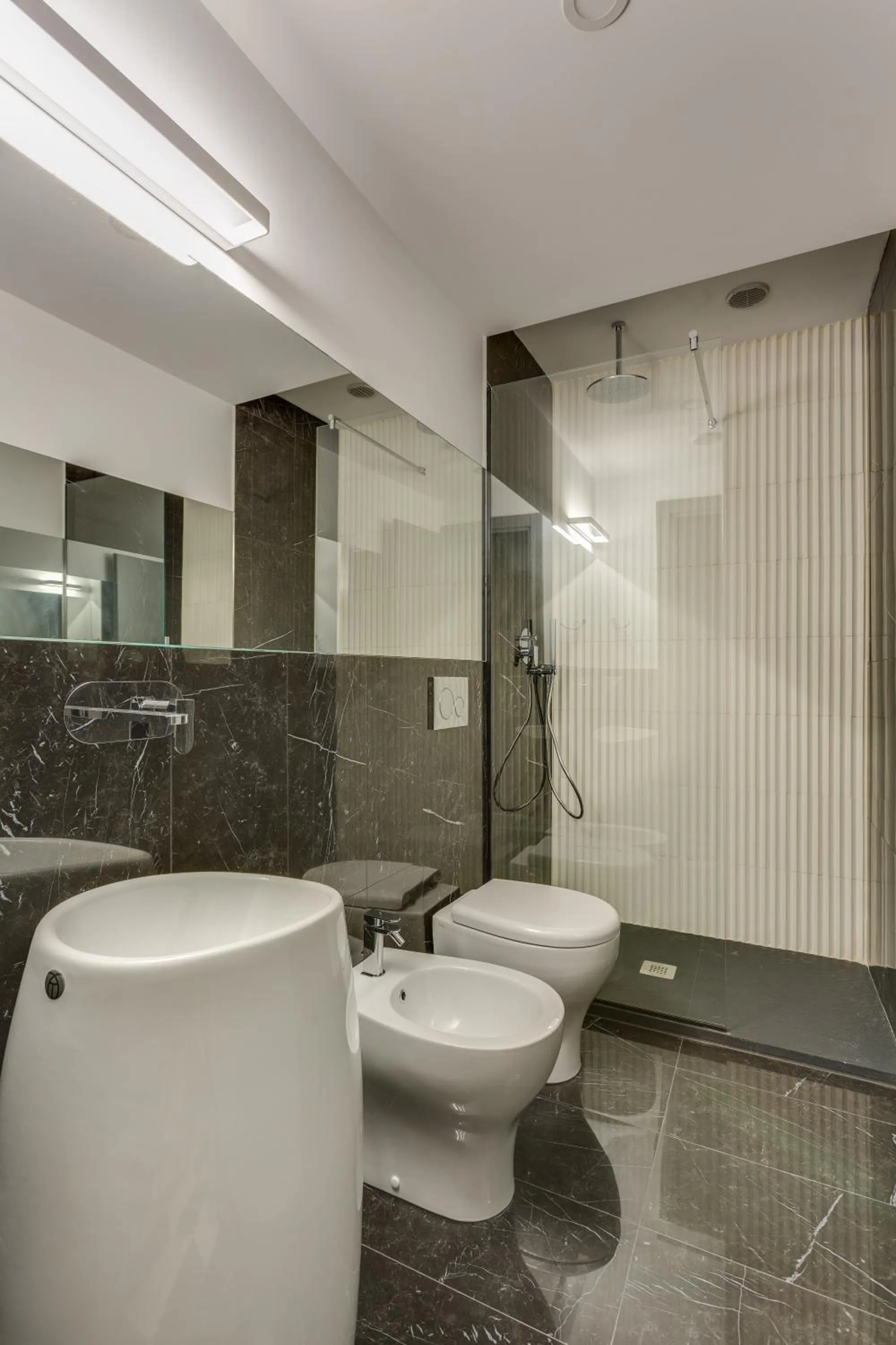 Bathroom in Otivm Hotel