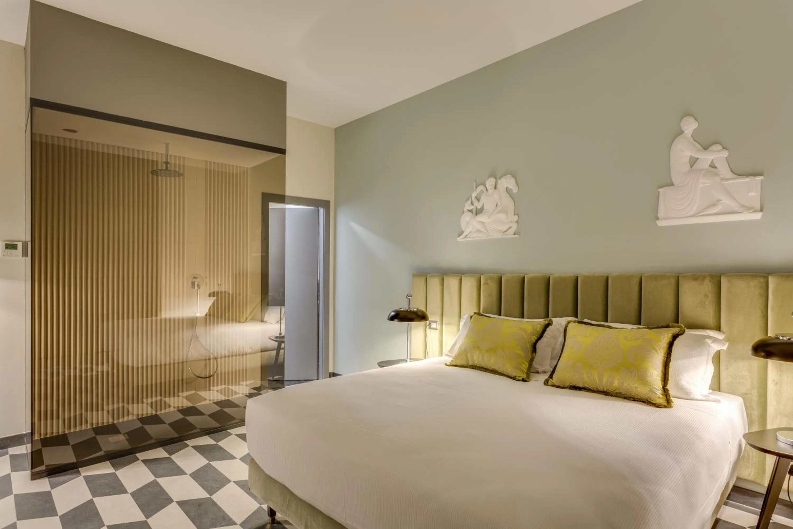 Photo of the whole room, Bed in Otivm Hotel