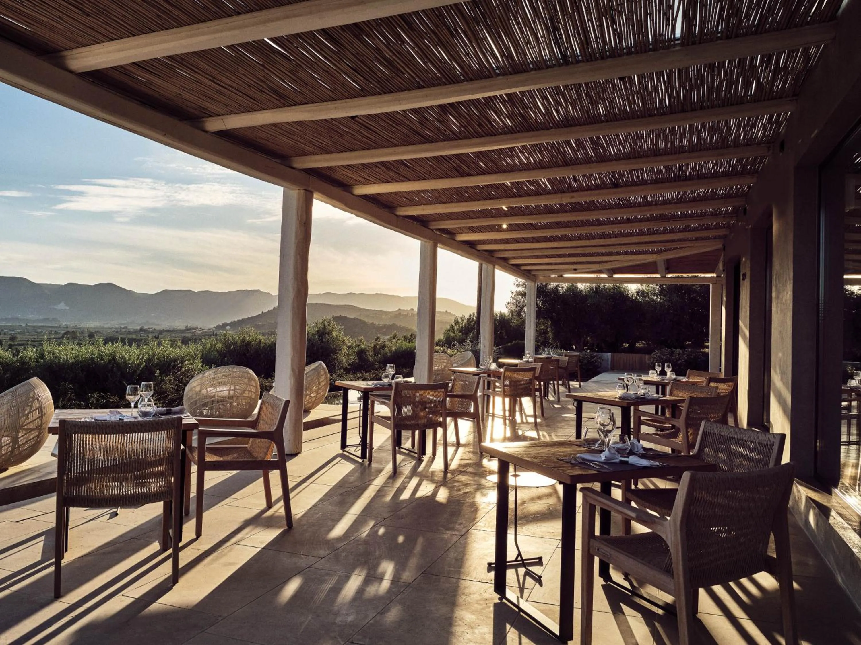 Restaurant/places to eat in Olea All Suite Hotel, a Member of Design Hotels