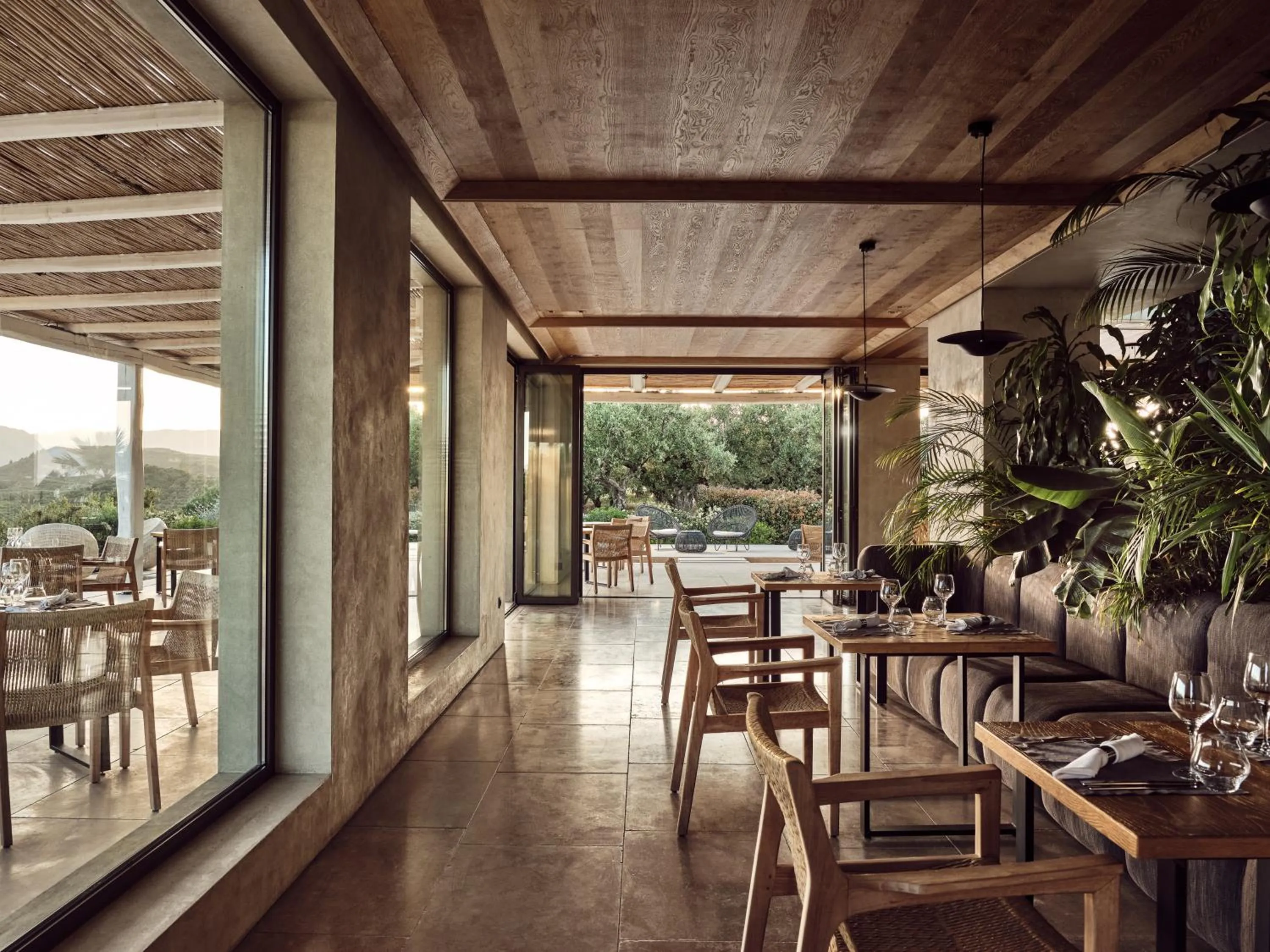 Restaurant/places to eat in Olea All Suite Hotel, a Member of Design Hotels
