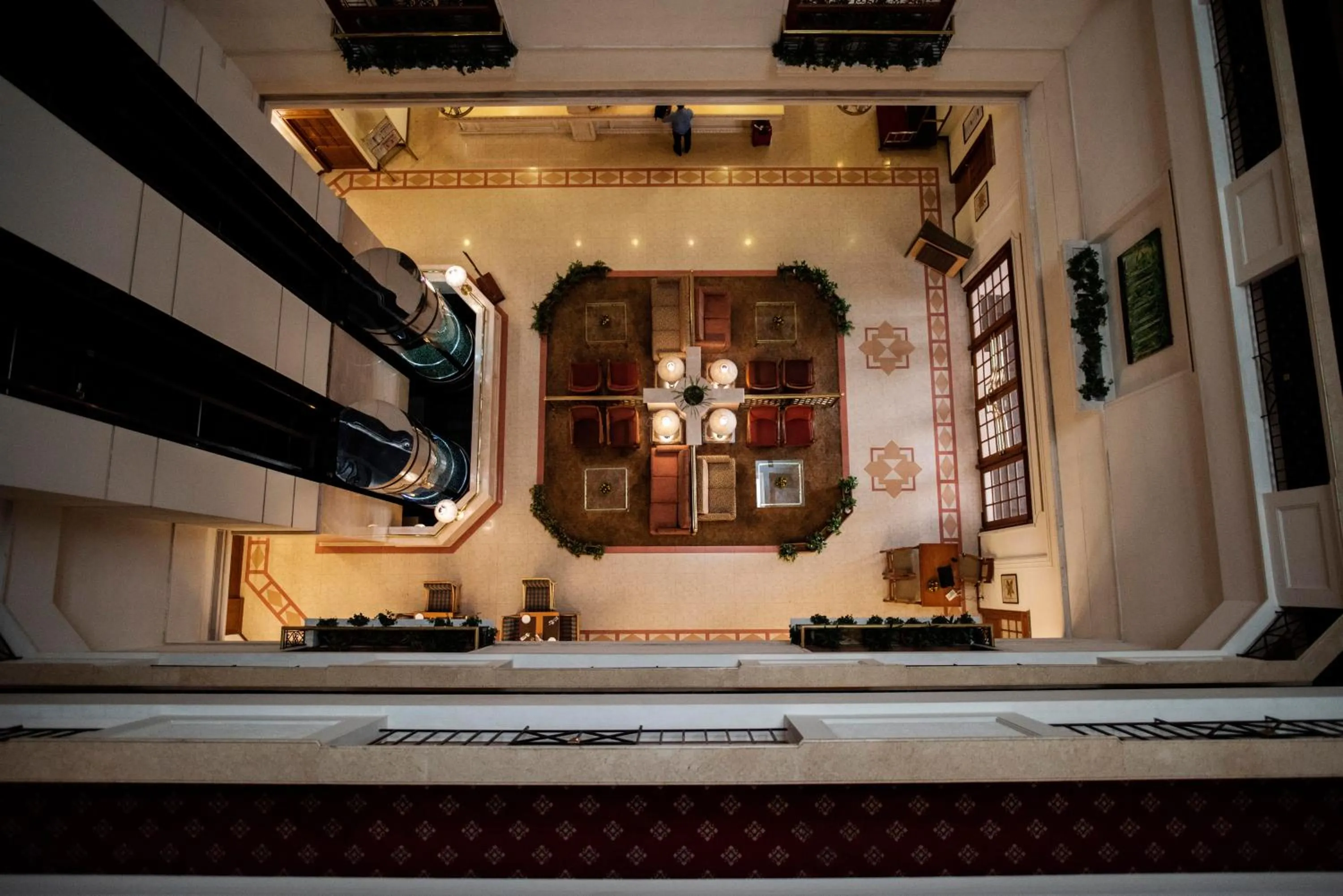 Property building in Abad Atrium