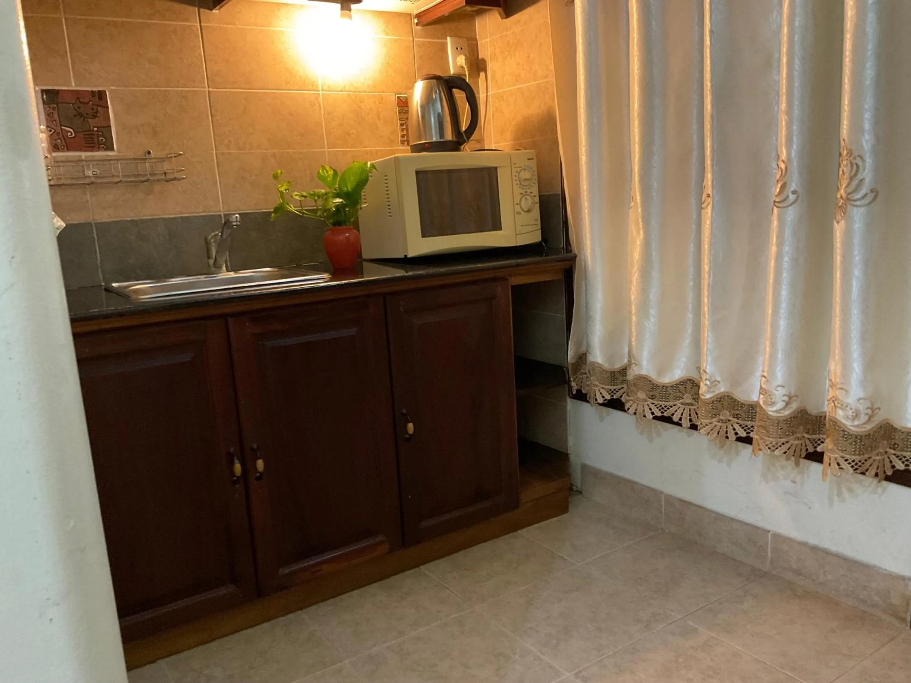 Khách sạn Minh Châu - Hòa Hưng