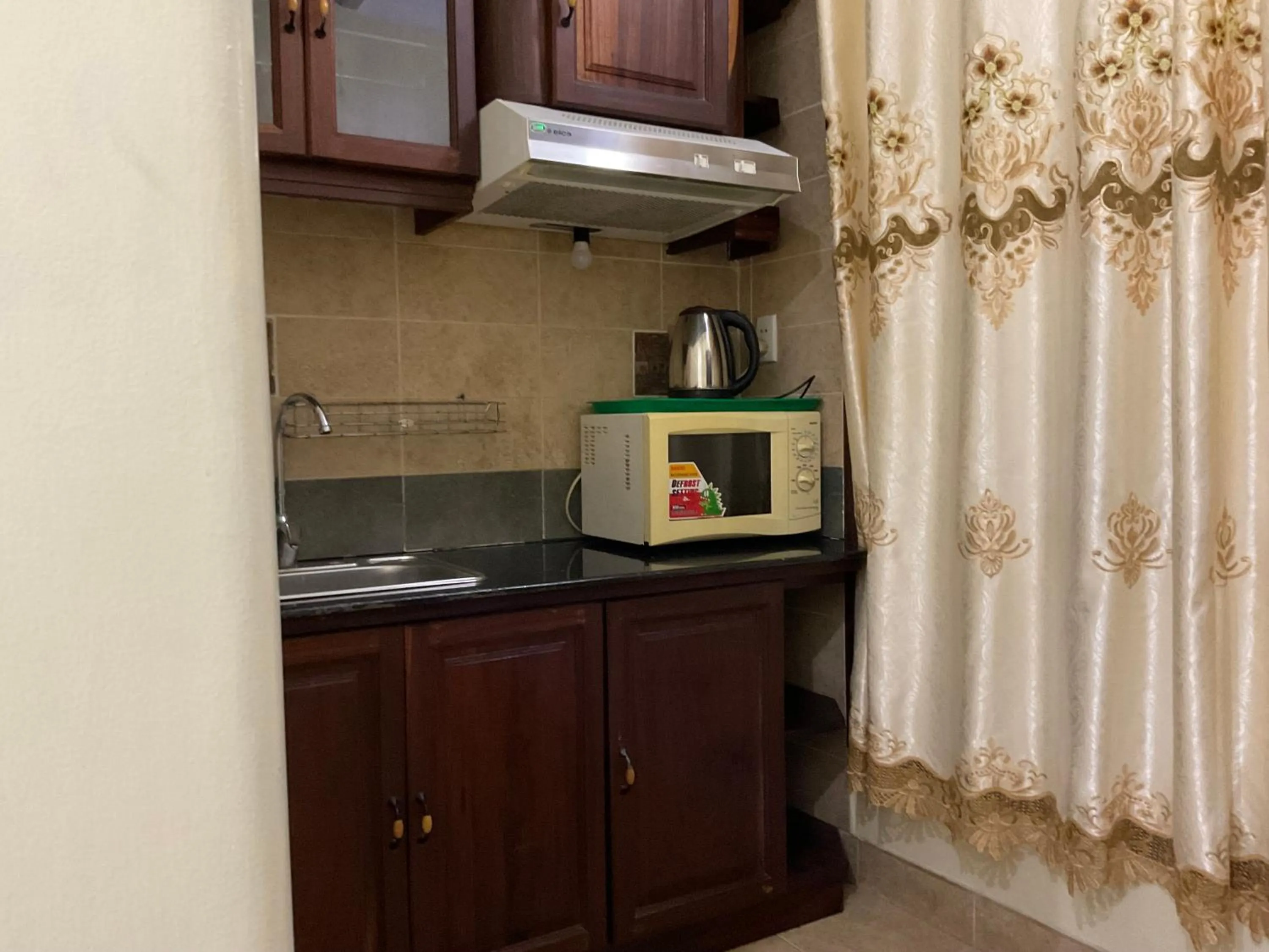 Khách sạn Minh Châu - Hòa Hưng