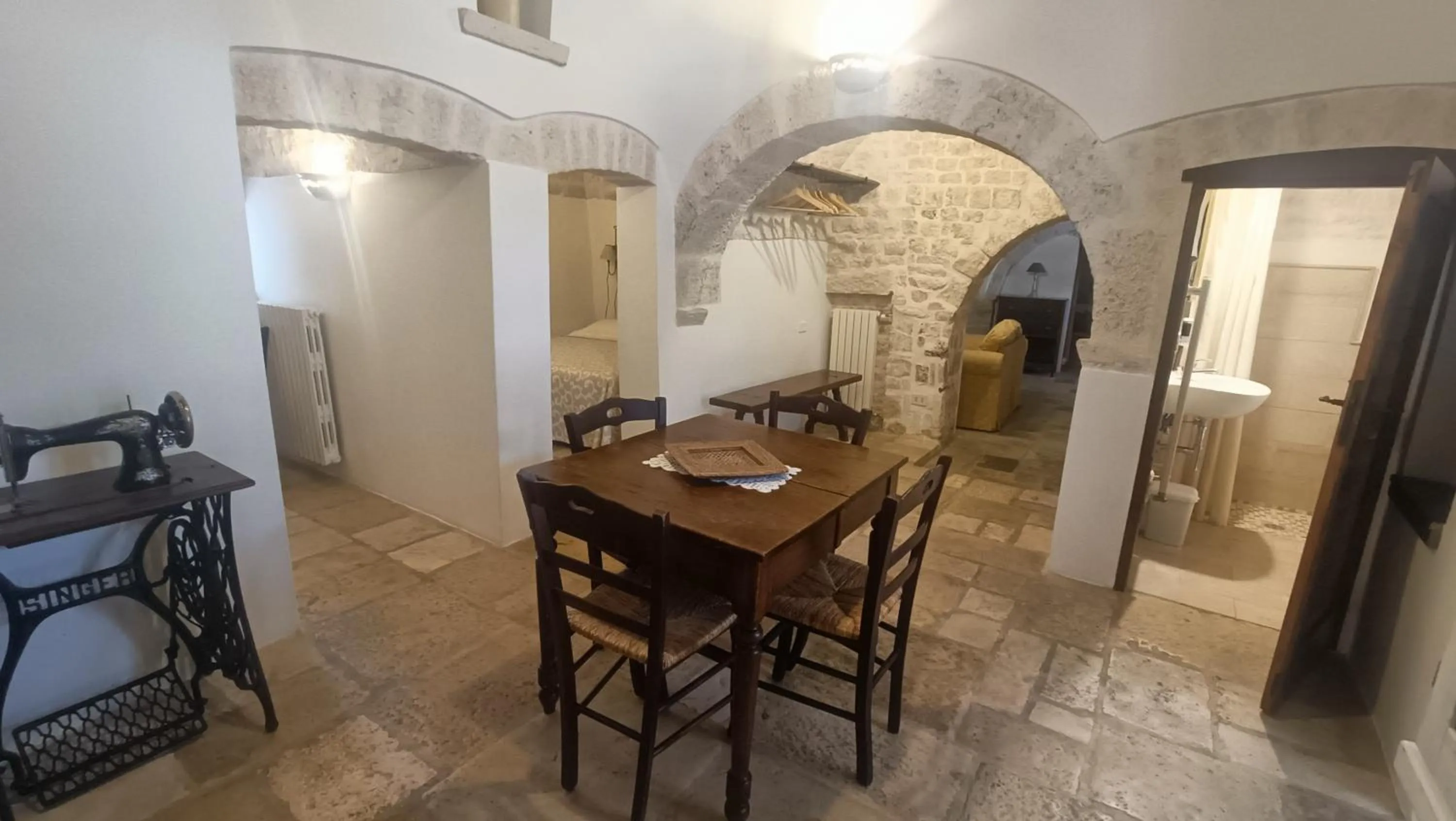 Dining area in Trulli Soave