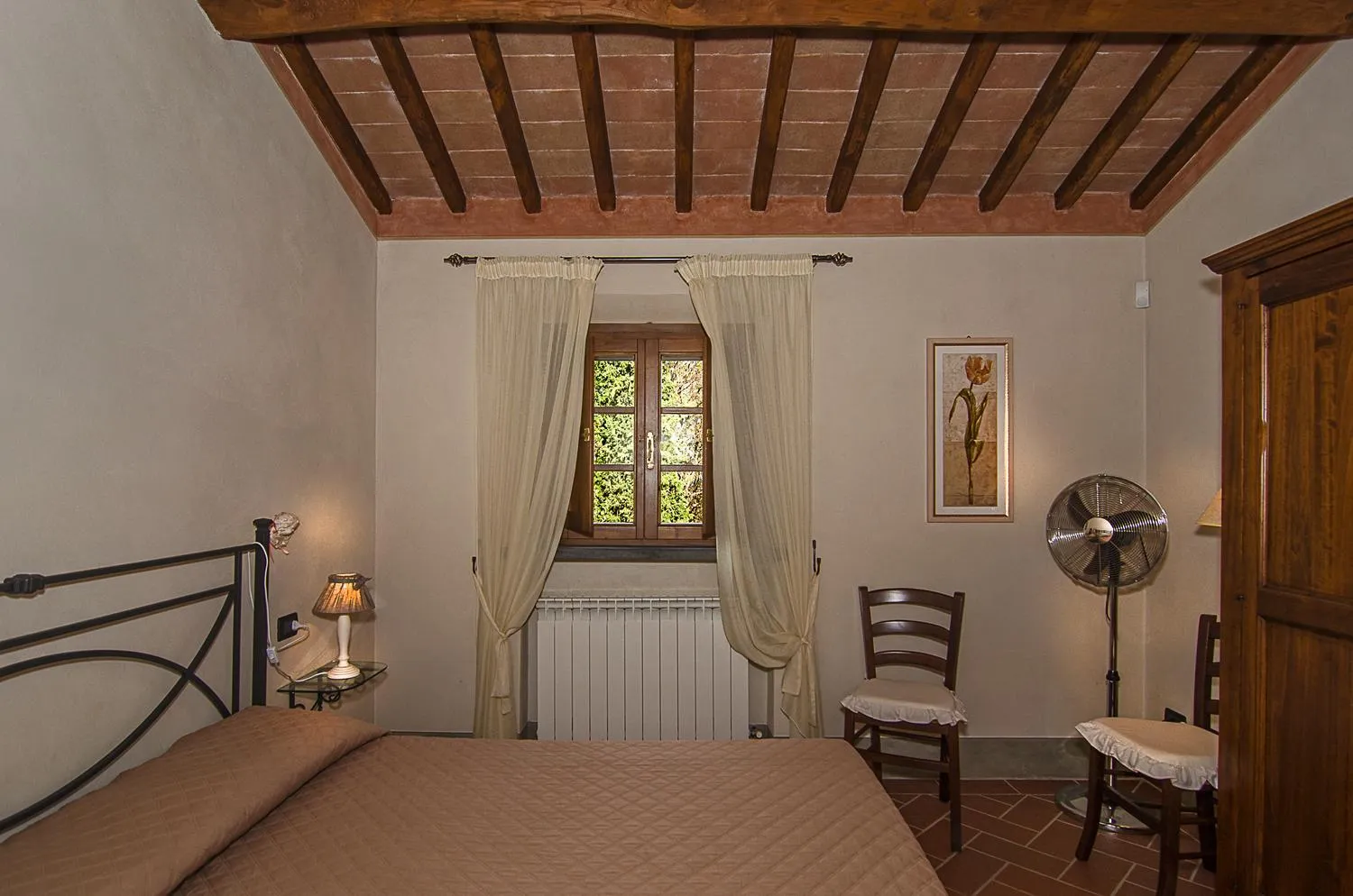 Bedroom, Bed in Agriturismo Valliferone