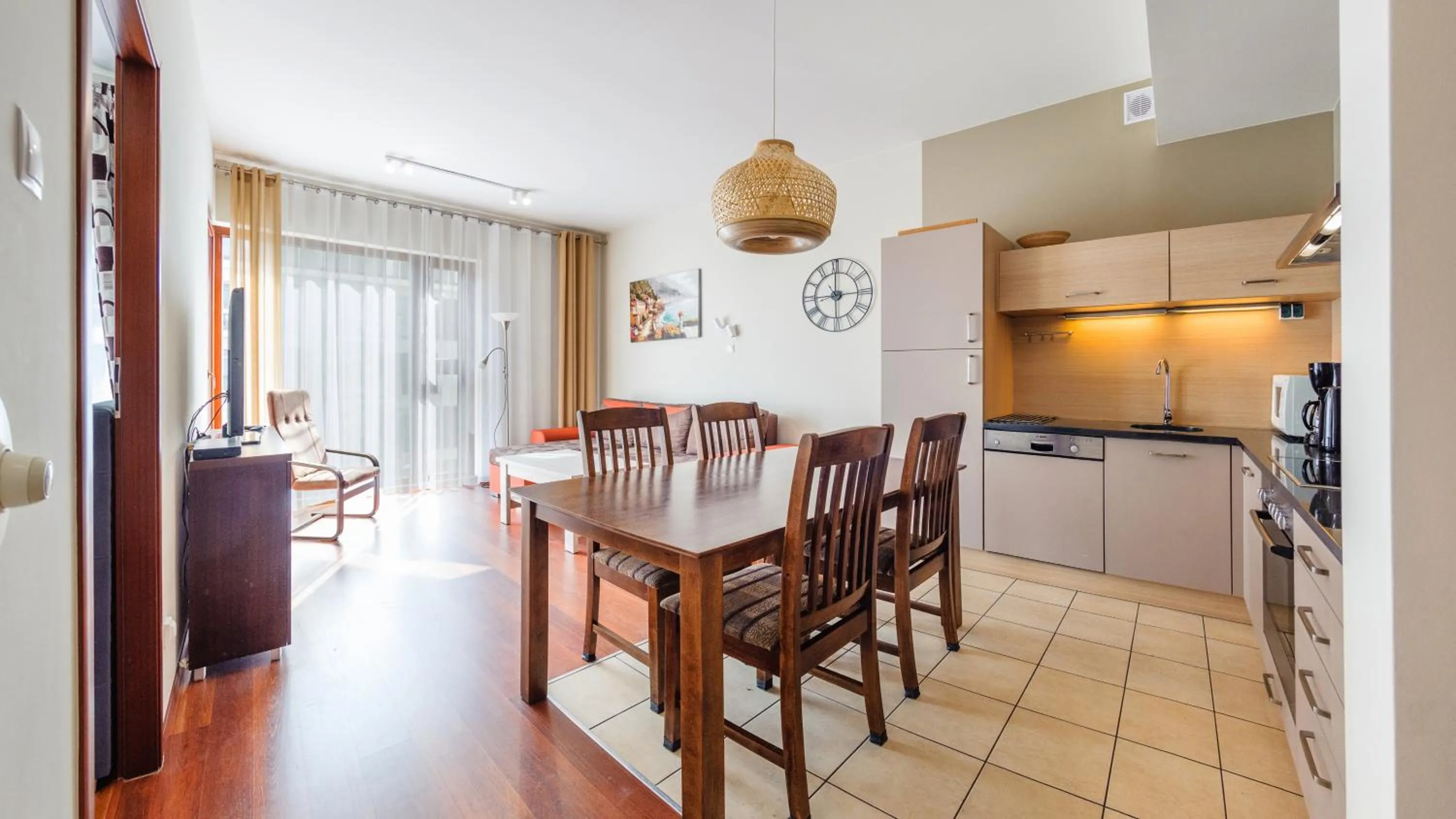 Kitchen or kitchenette in Plaża I, Sun & Snow