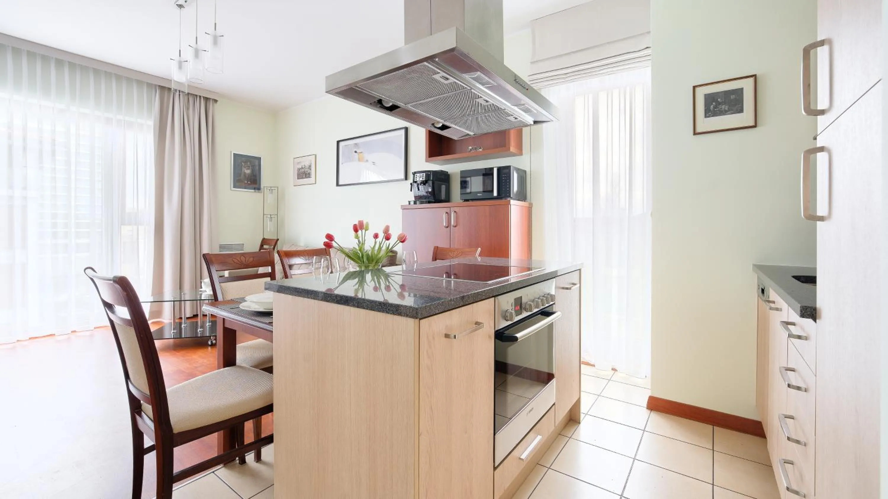 Kitchen or kitchenette in Plaża I, Sun & Snow