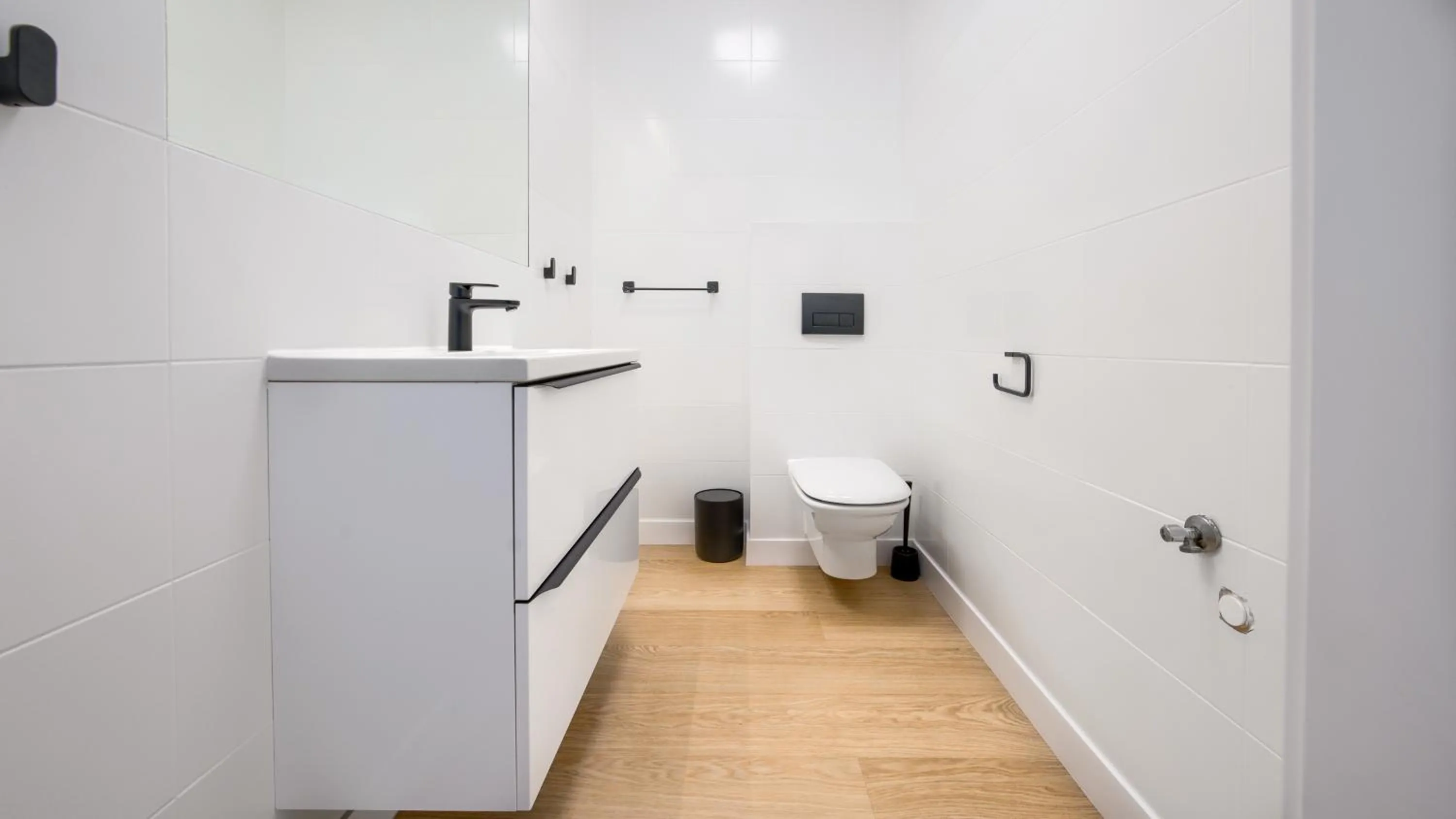 Toilet in Plaża I, Sun & Snow