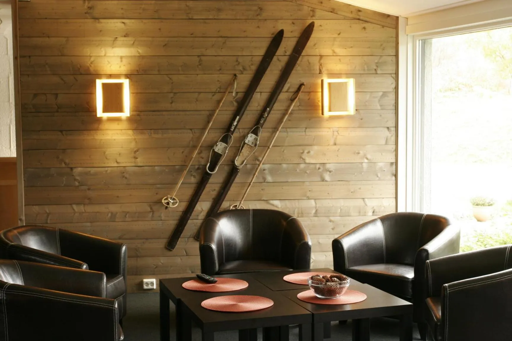 Communal lounge/ TV room in Fjellkysten