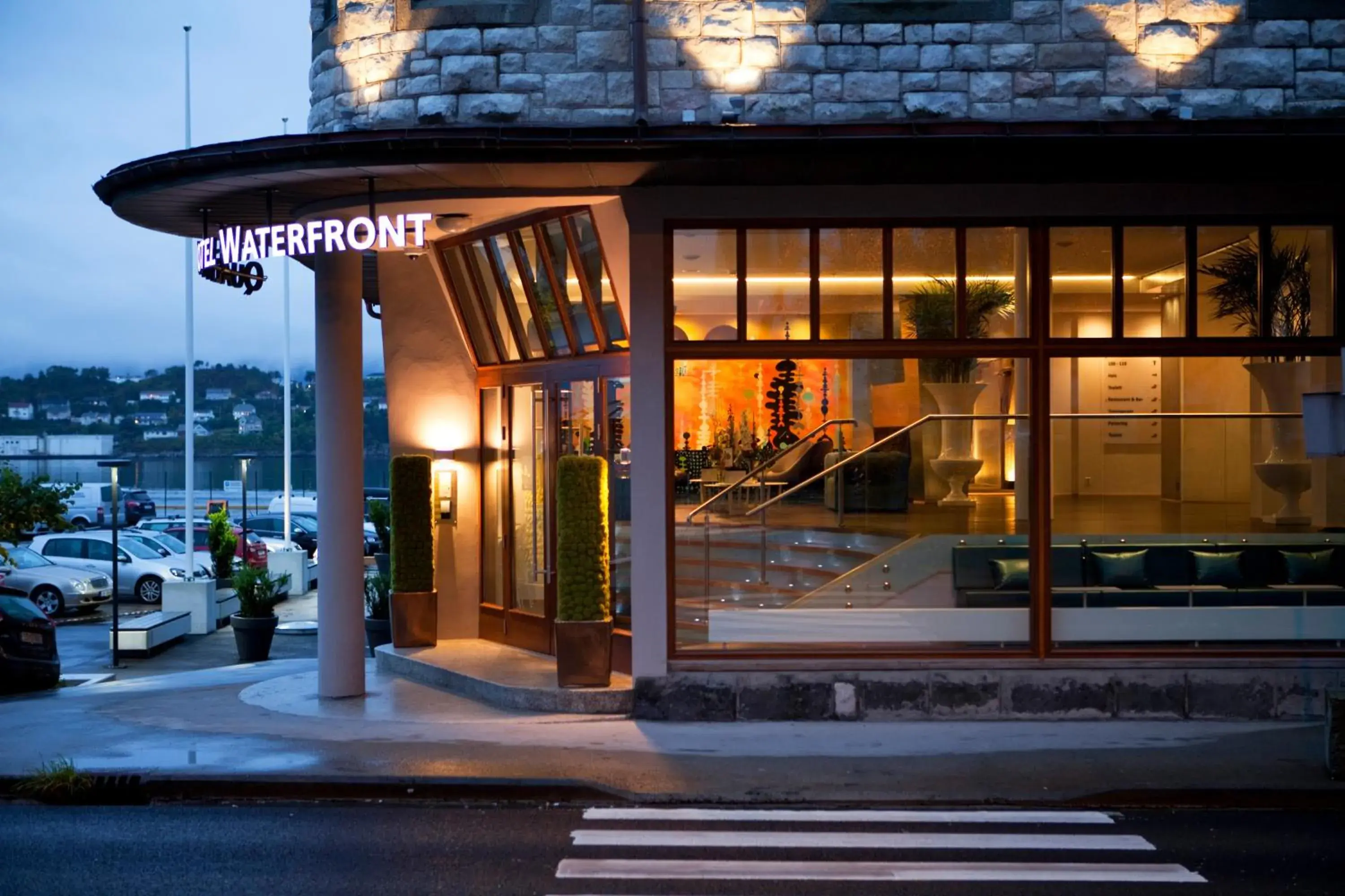 Facade/entrance in Quality Hotel Waterfront Facade/entrance in Quality Hotel Waterfront