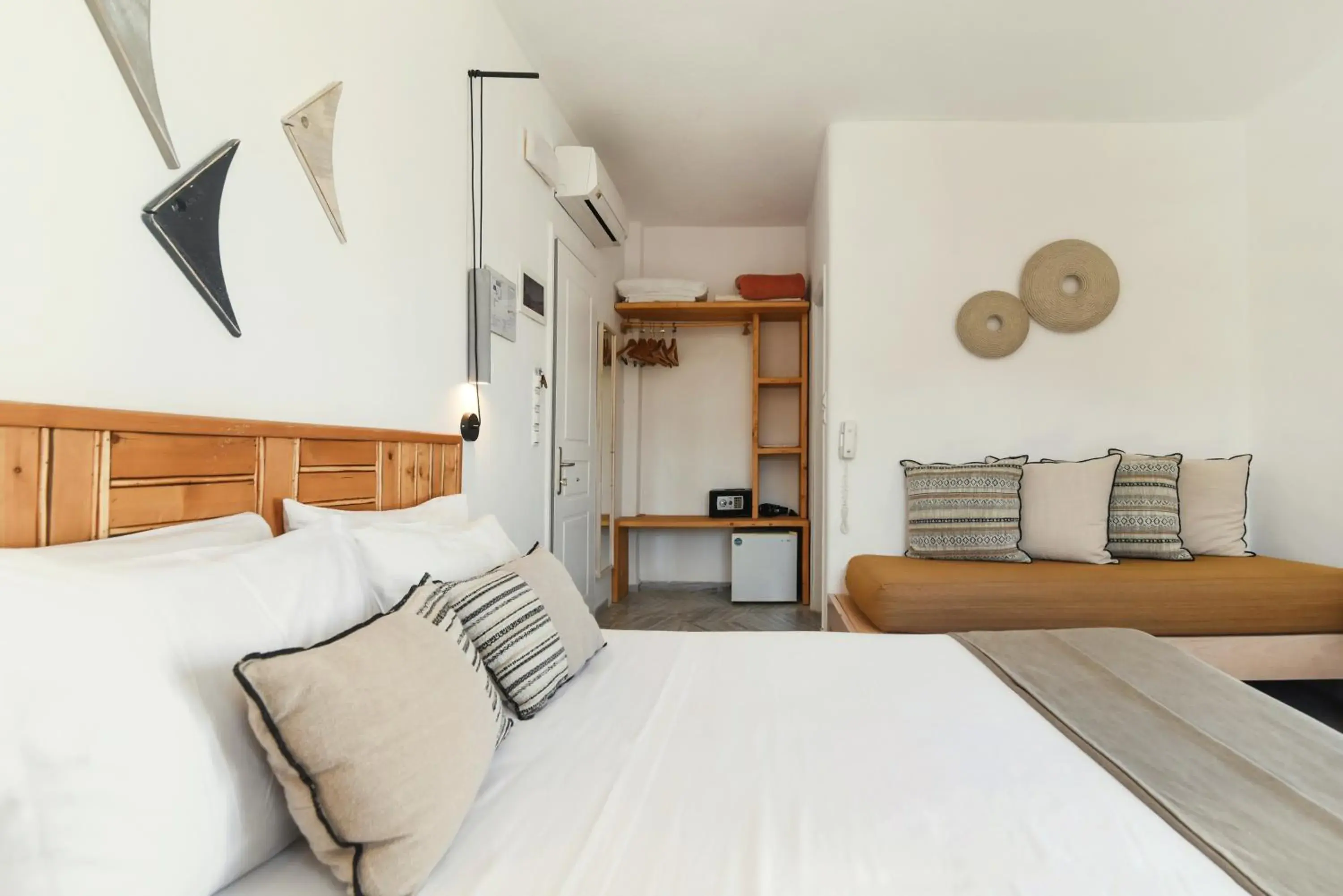 Bed in Paros Bay Bed in Paros Bay