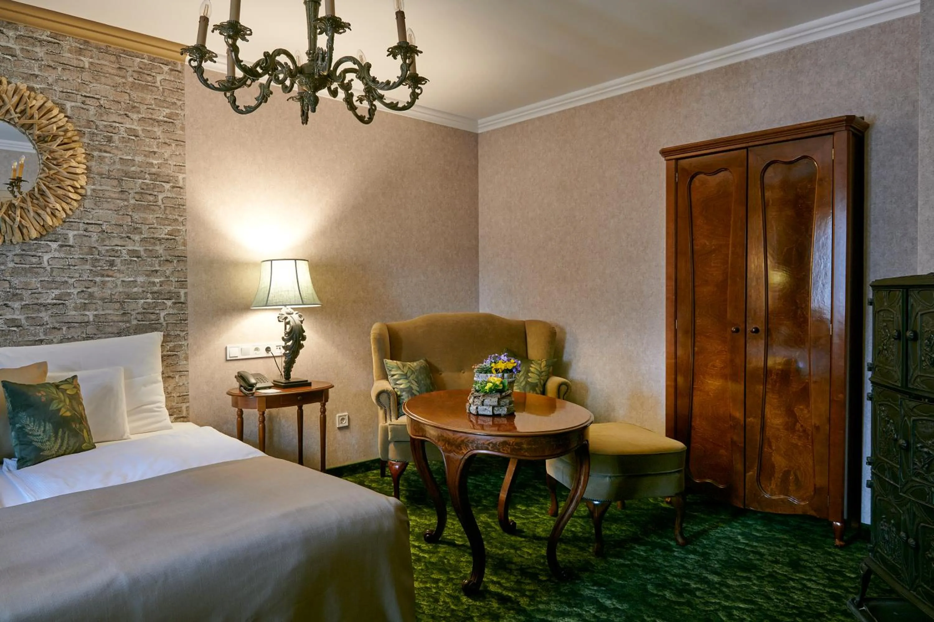 Seating area, Bed in Platan Udvarhaz