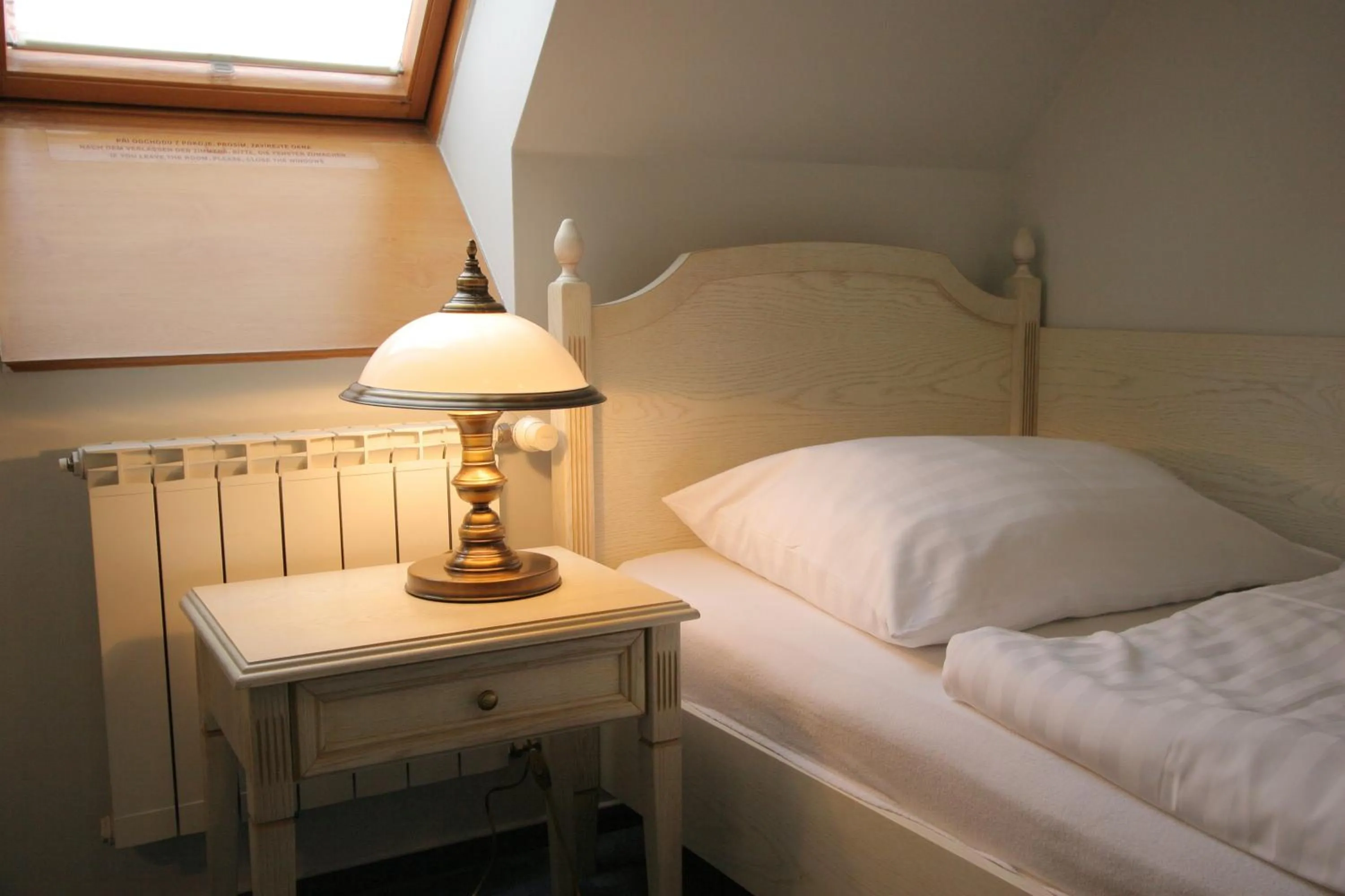 Hotel Octarna - Free On-site Parking