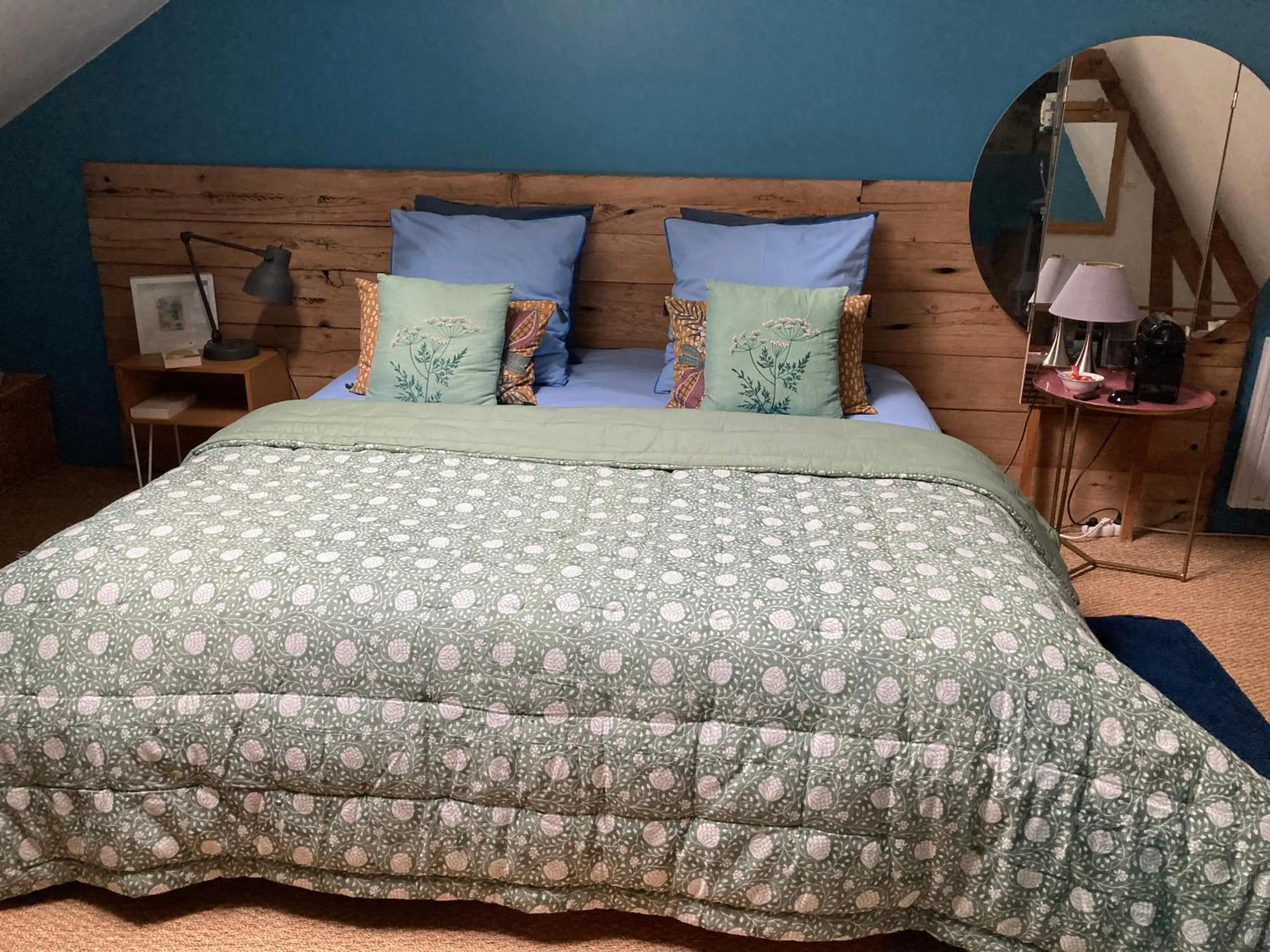 Bed in Le Pigeonnier, maison d'hôtes et Spa