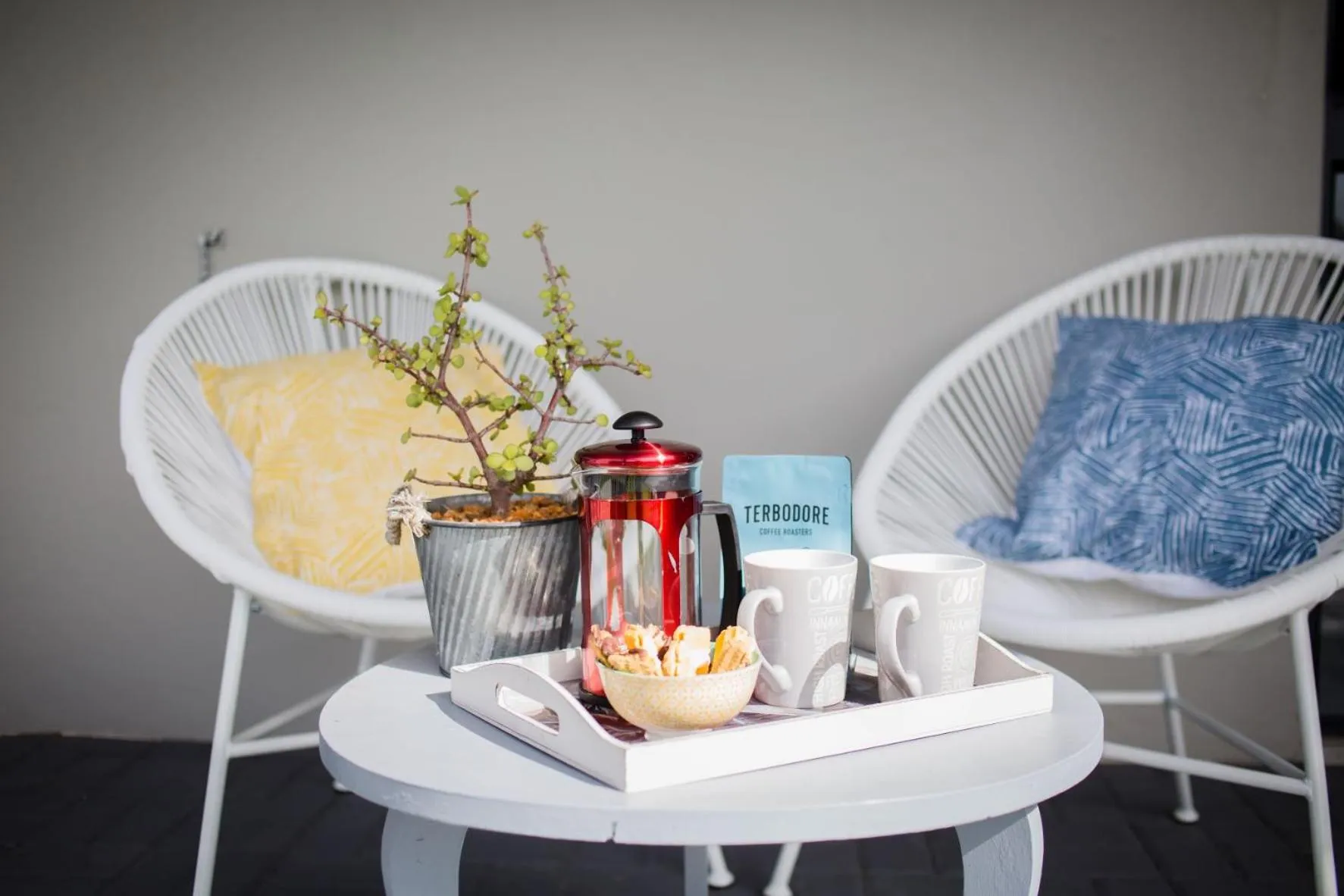 Patio in Three Feathers Cottages