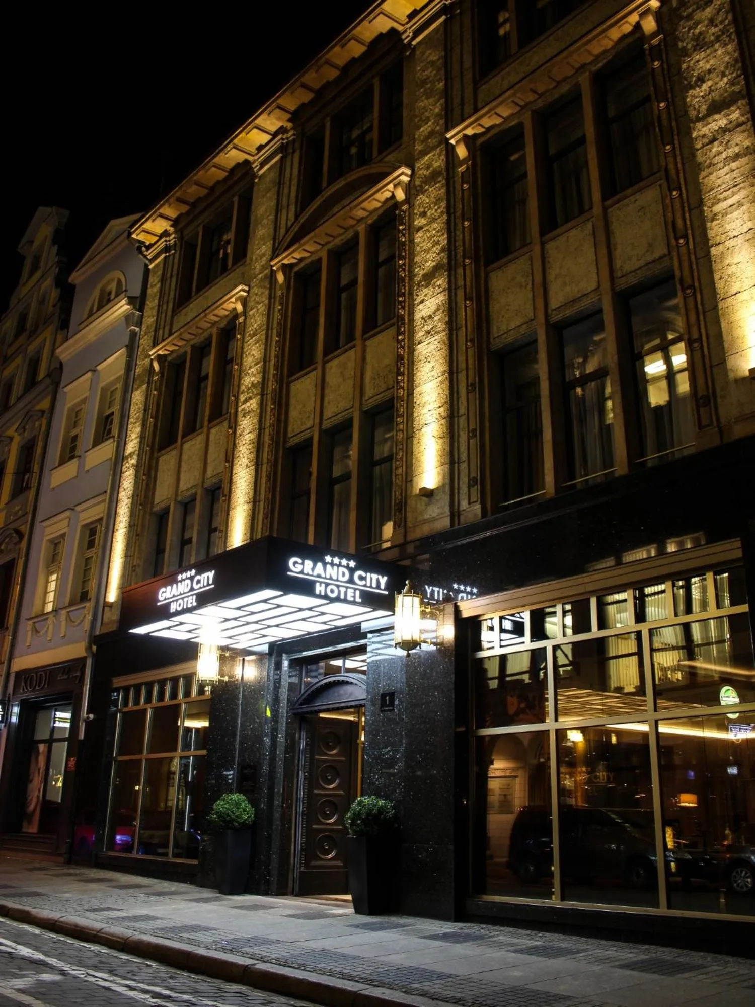 Property building in Hotel Grand City Wrocław